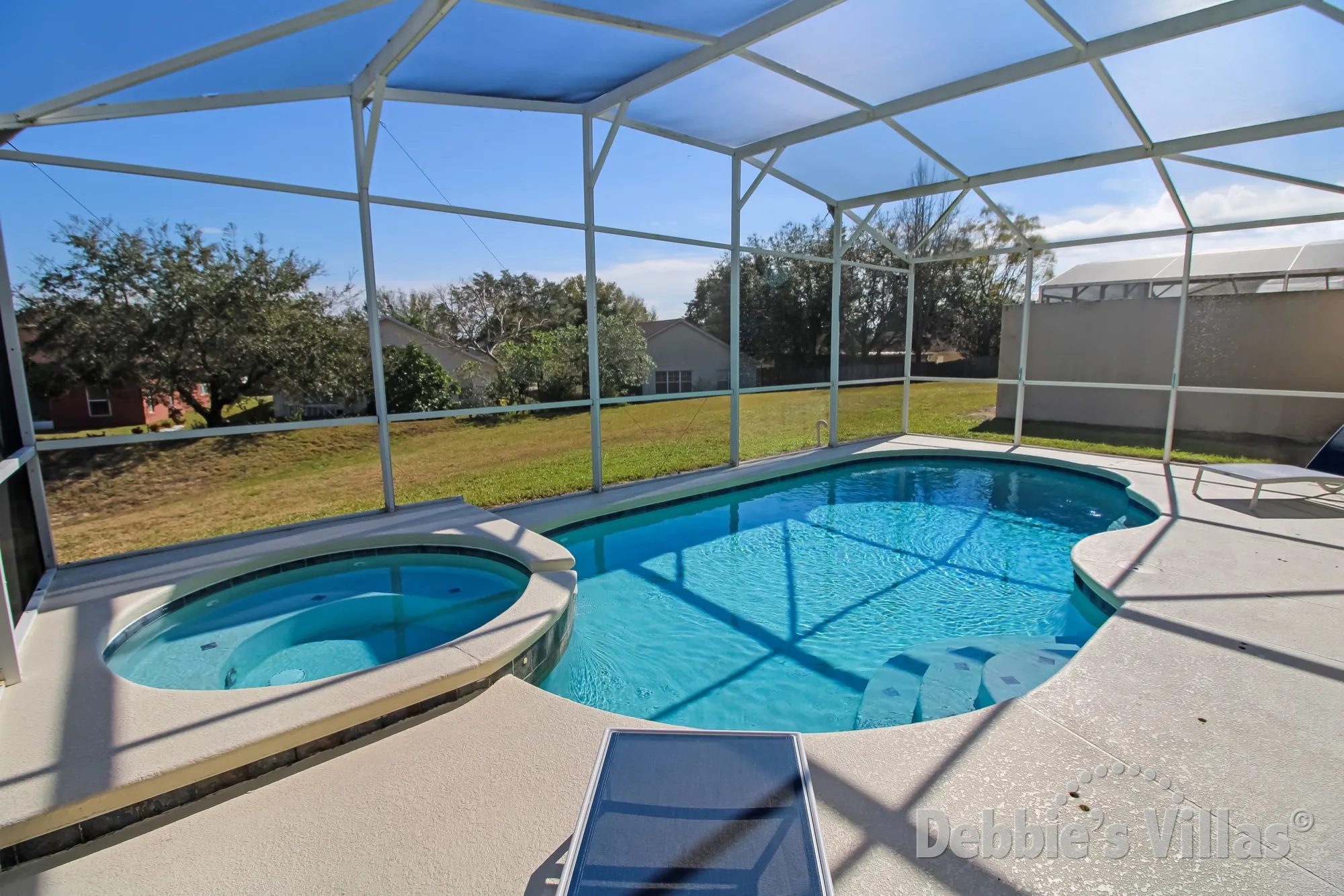 Private pool and spa at this vacation villa on Tuscan Hills in Davenport