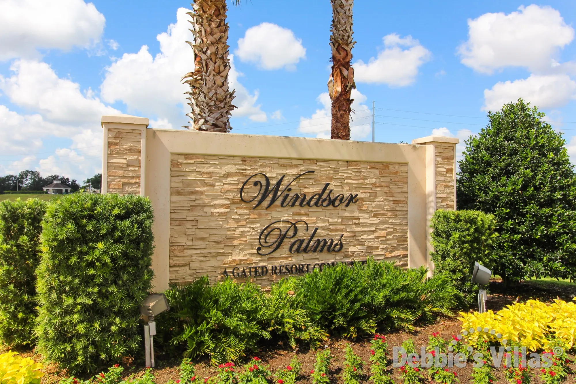 Windsor Palms resort in Kissimmee, private villas and apartments to rent, close to Disney