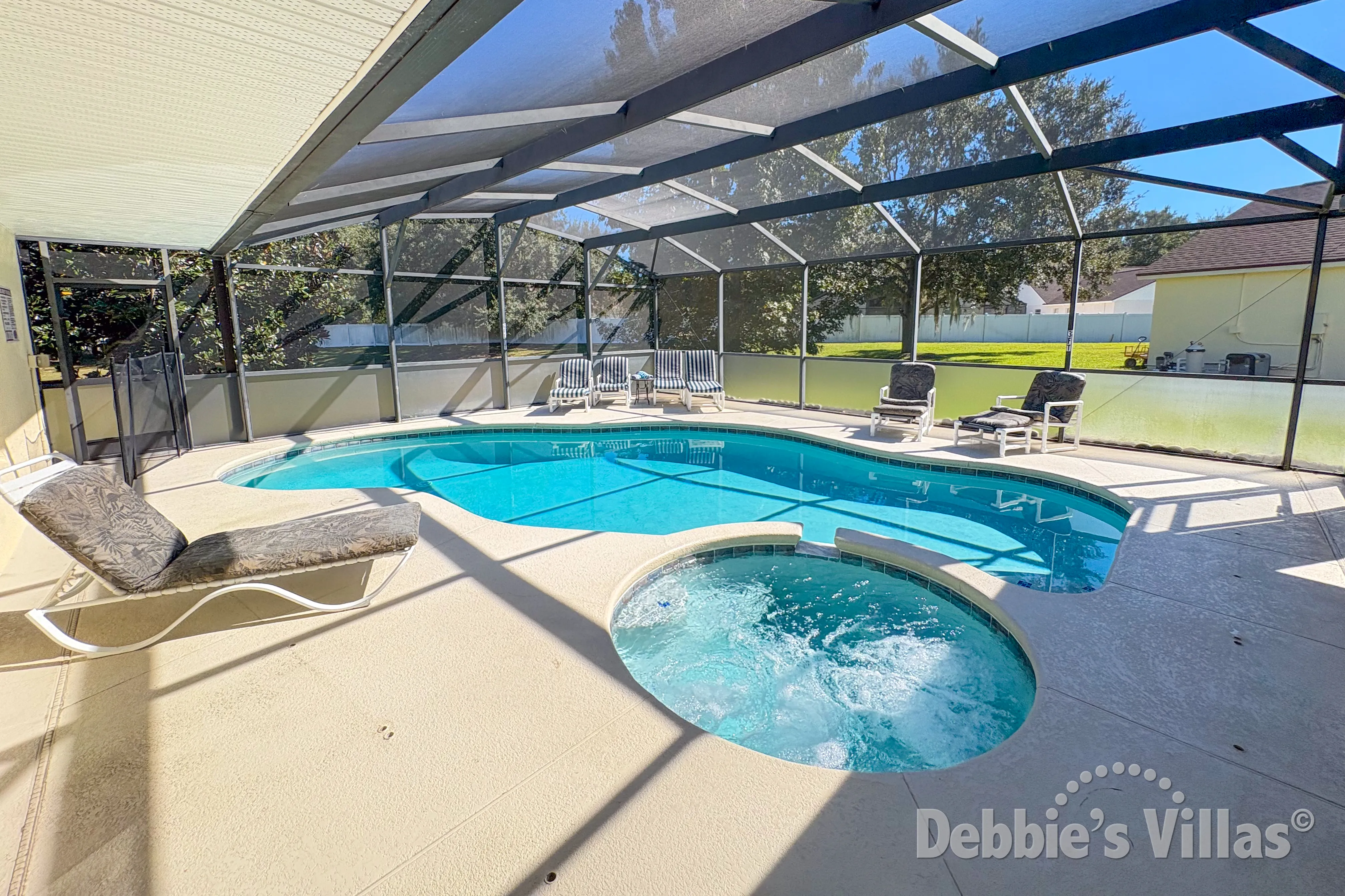 Private pool and spa at this vacation villa on Orange tree in Clermont 