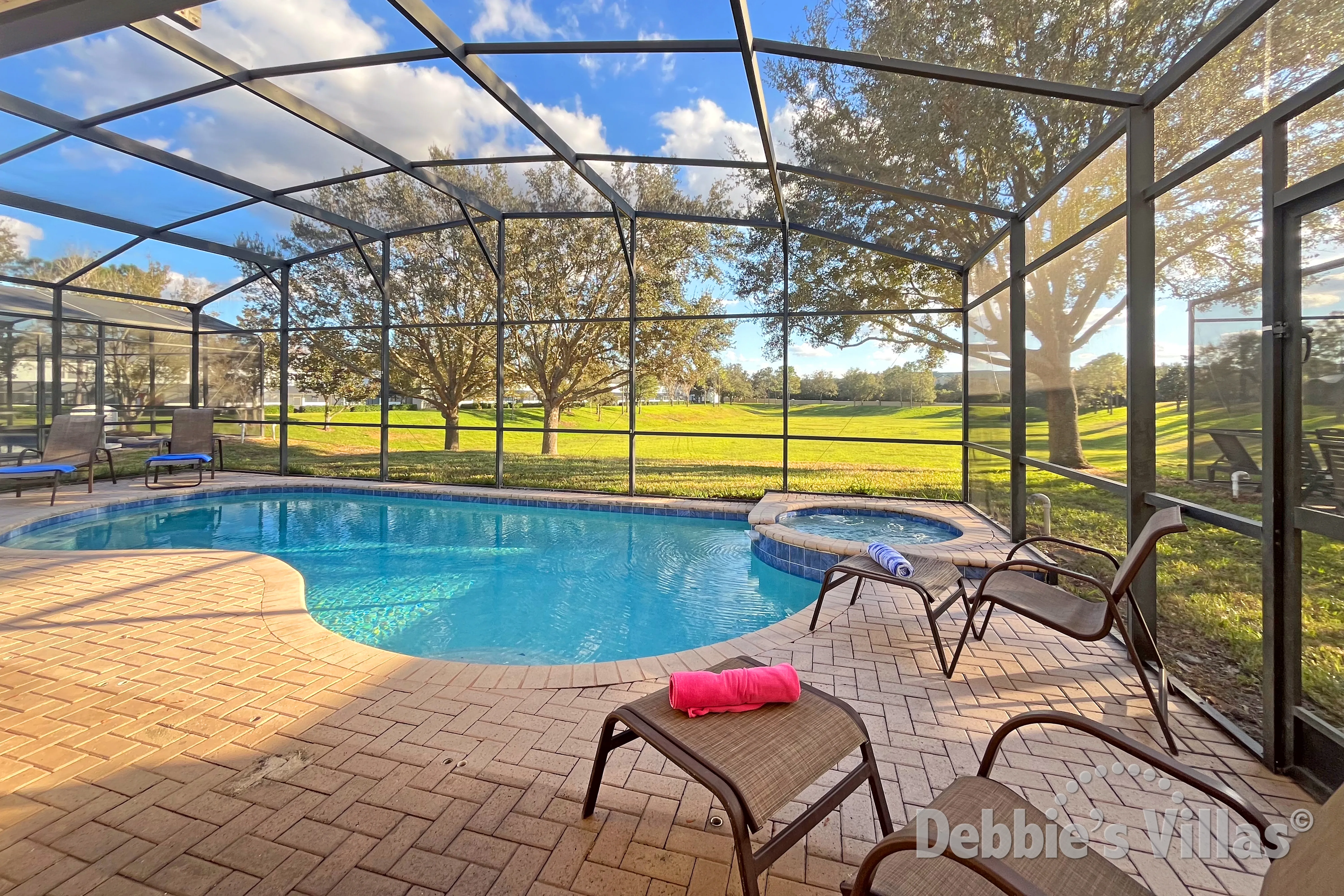 South-facing pool and spa at this vacation villa on Windsor Hills in Kissimmee