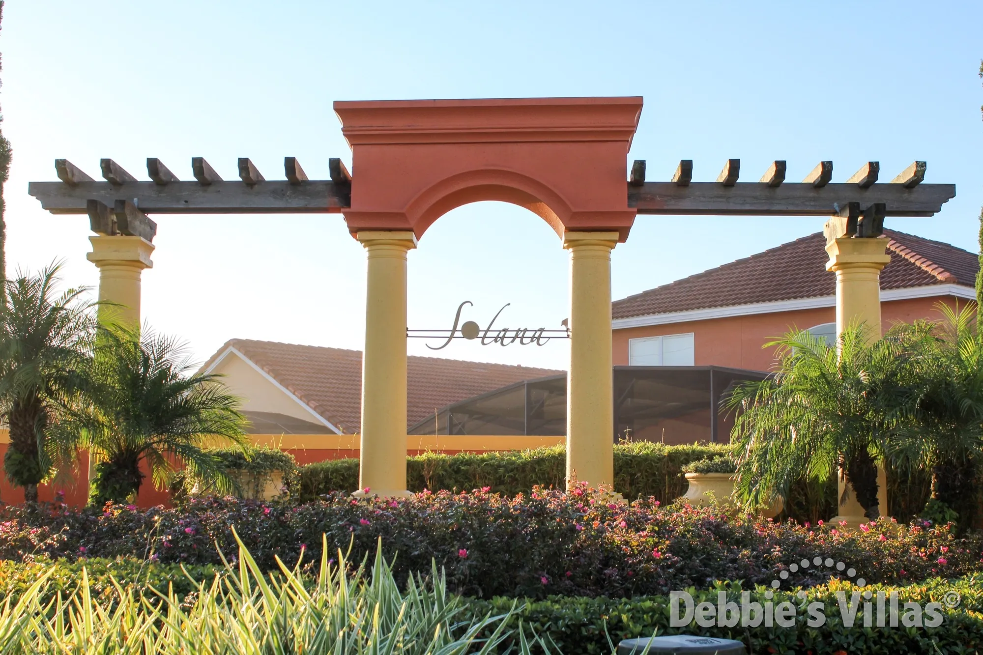 Gated community of Solana, close to Disney, resort facilities, wide range of private rental villas