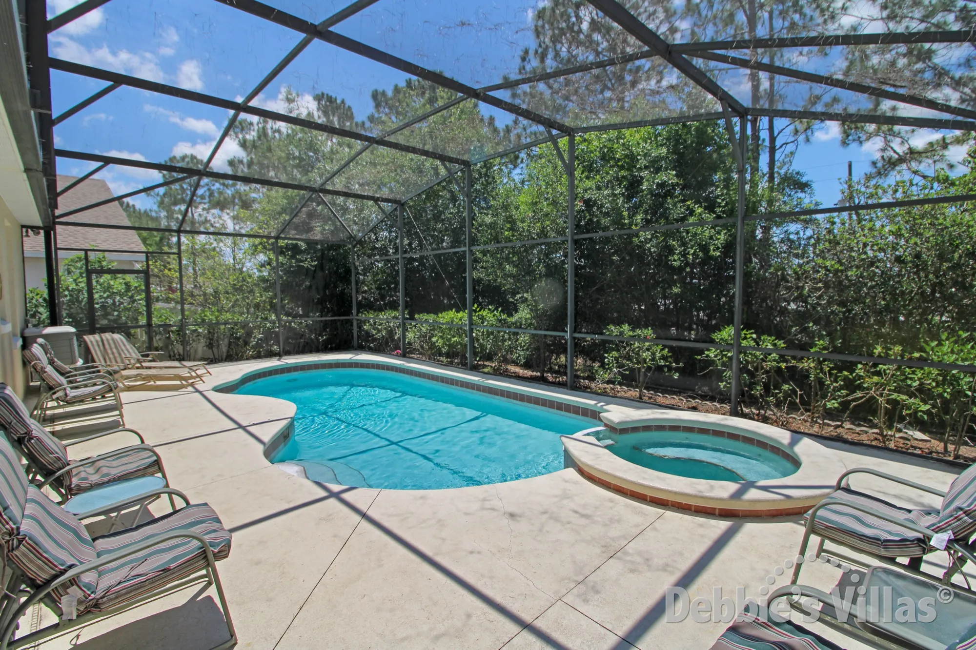 Highlands Reserve villa in Davenport with a south-facing private pool and spa
