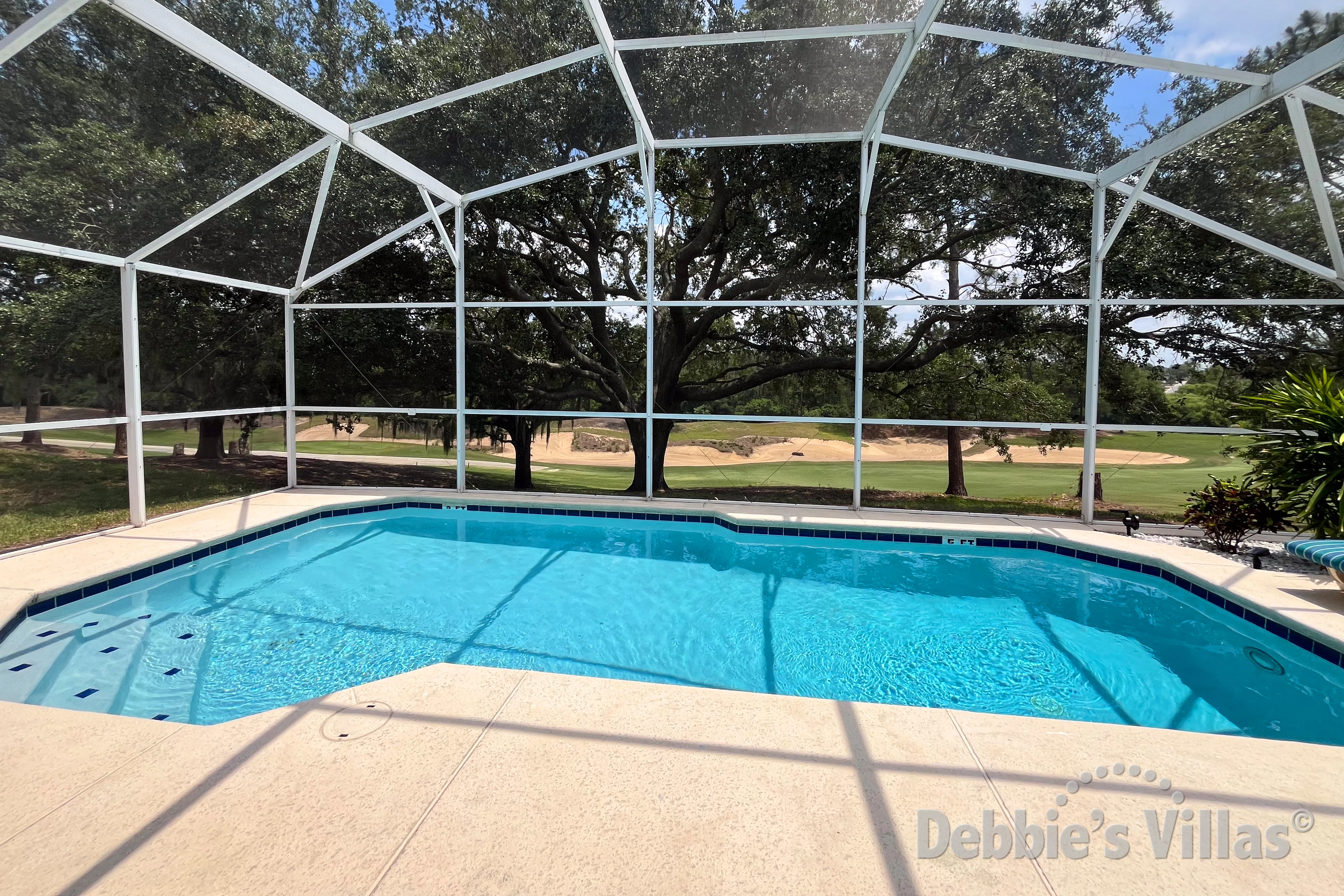 Southeast-facing pool with golf course views and no overlooking rear neighbours 