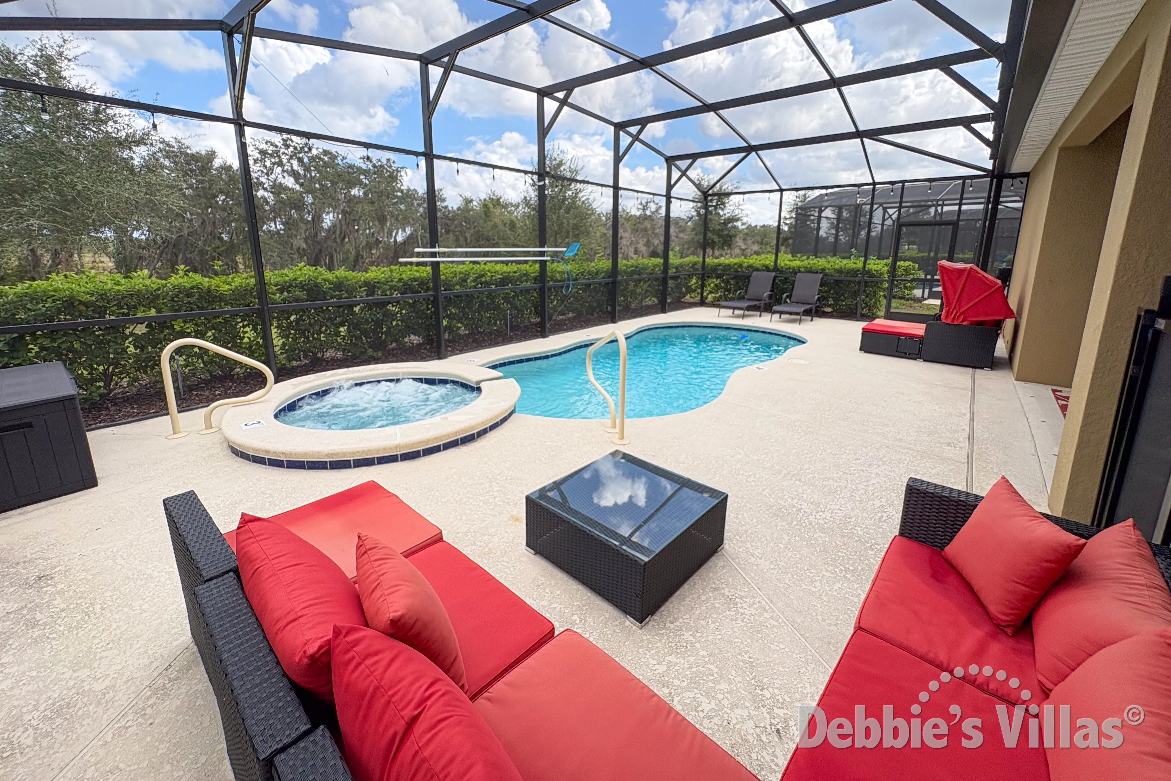 Private pool and spa at this vacation villa on Solterra in Davenport