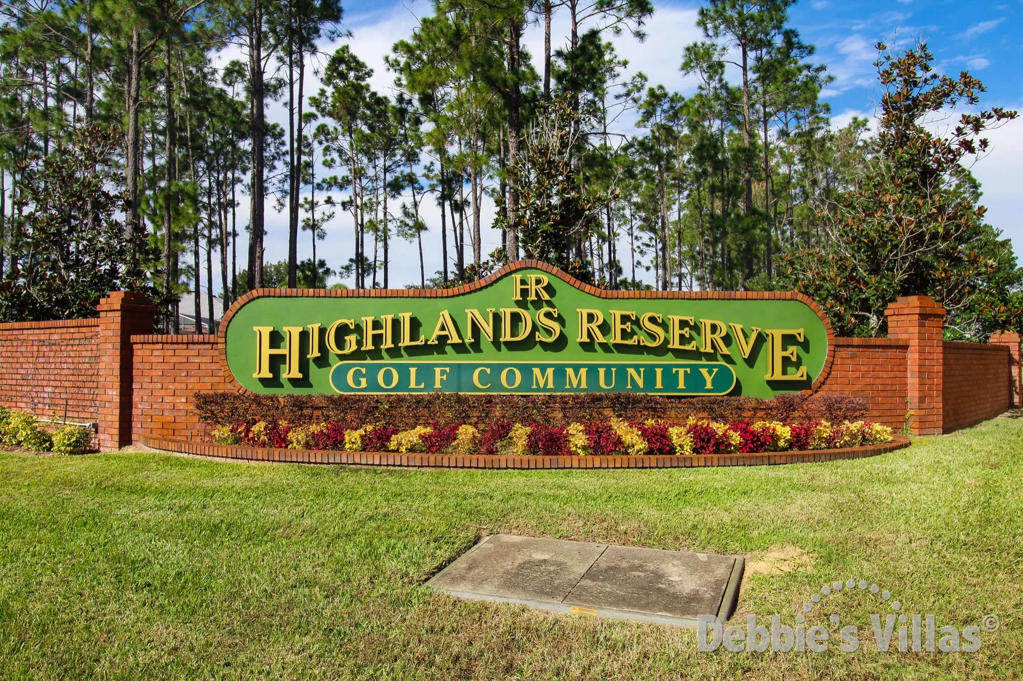 Highlands Reserve, a golfing community in Davenport, close to Disney, huge range of private villas