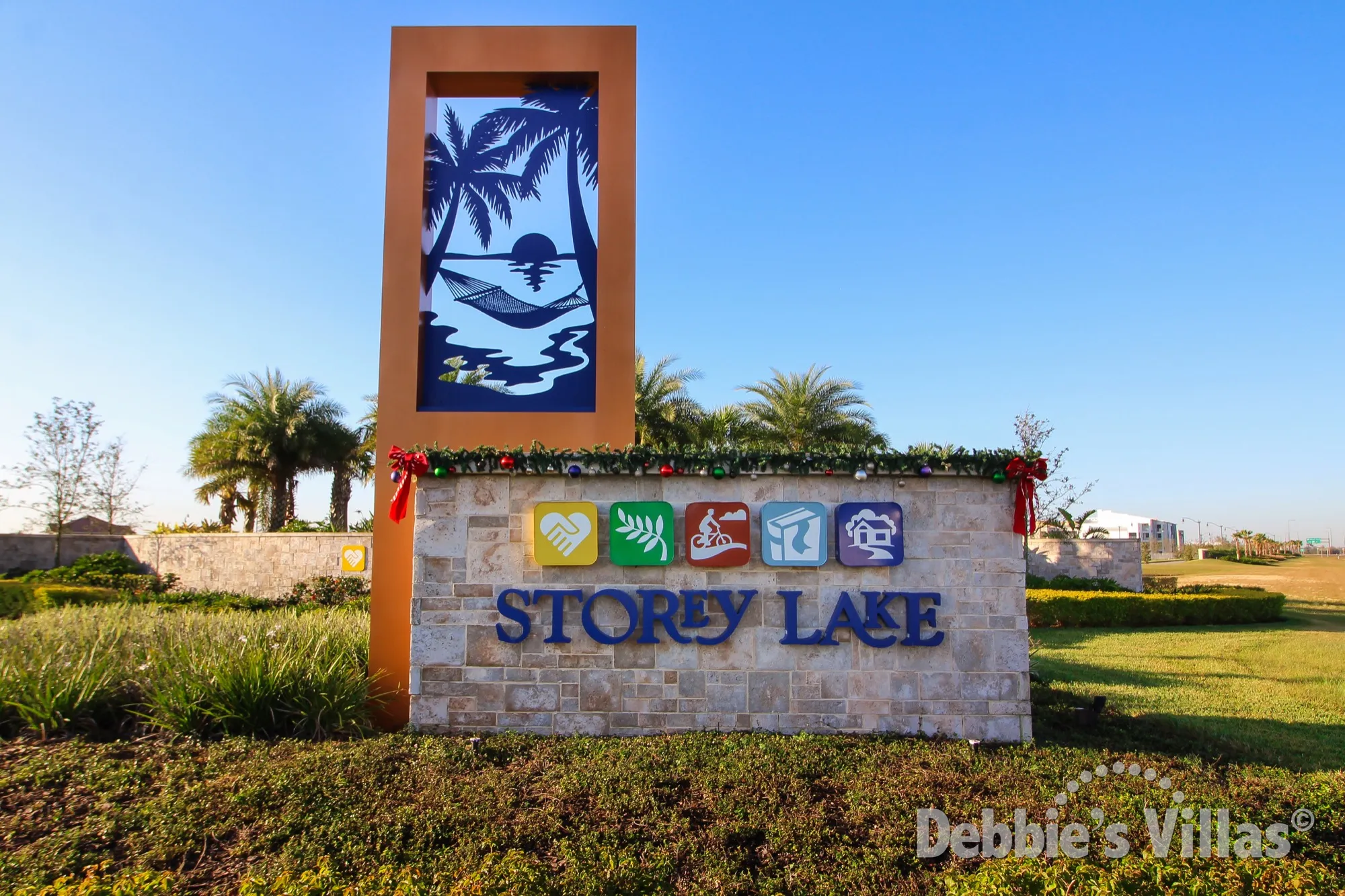 Wide selection of Orlando villas close to Disney on luxury community