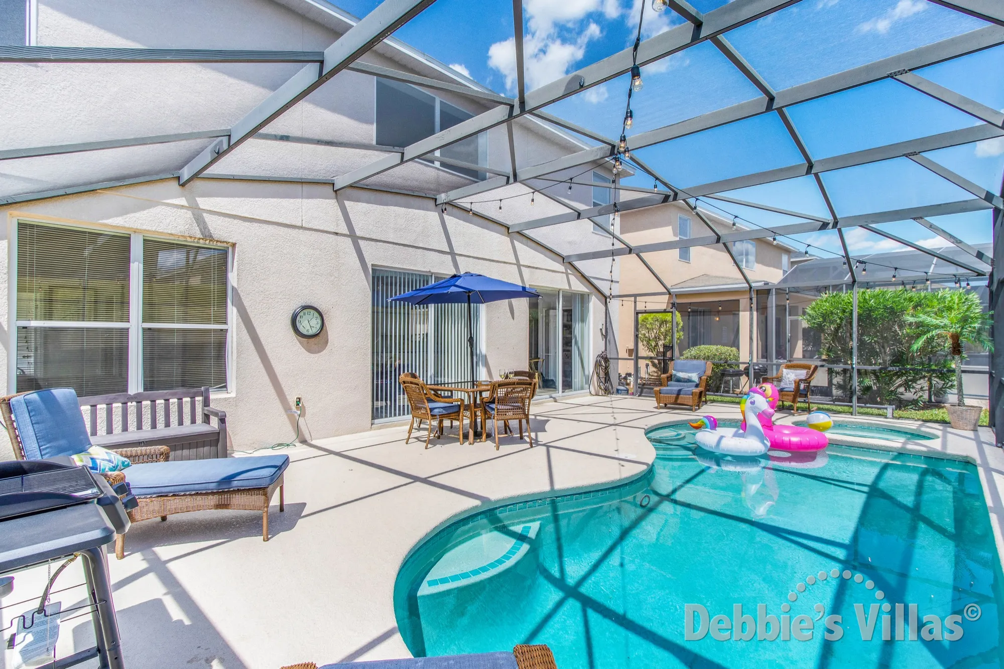 Southeast-facing private pool and spa on Emerald Island
