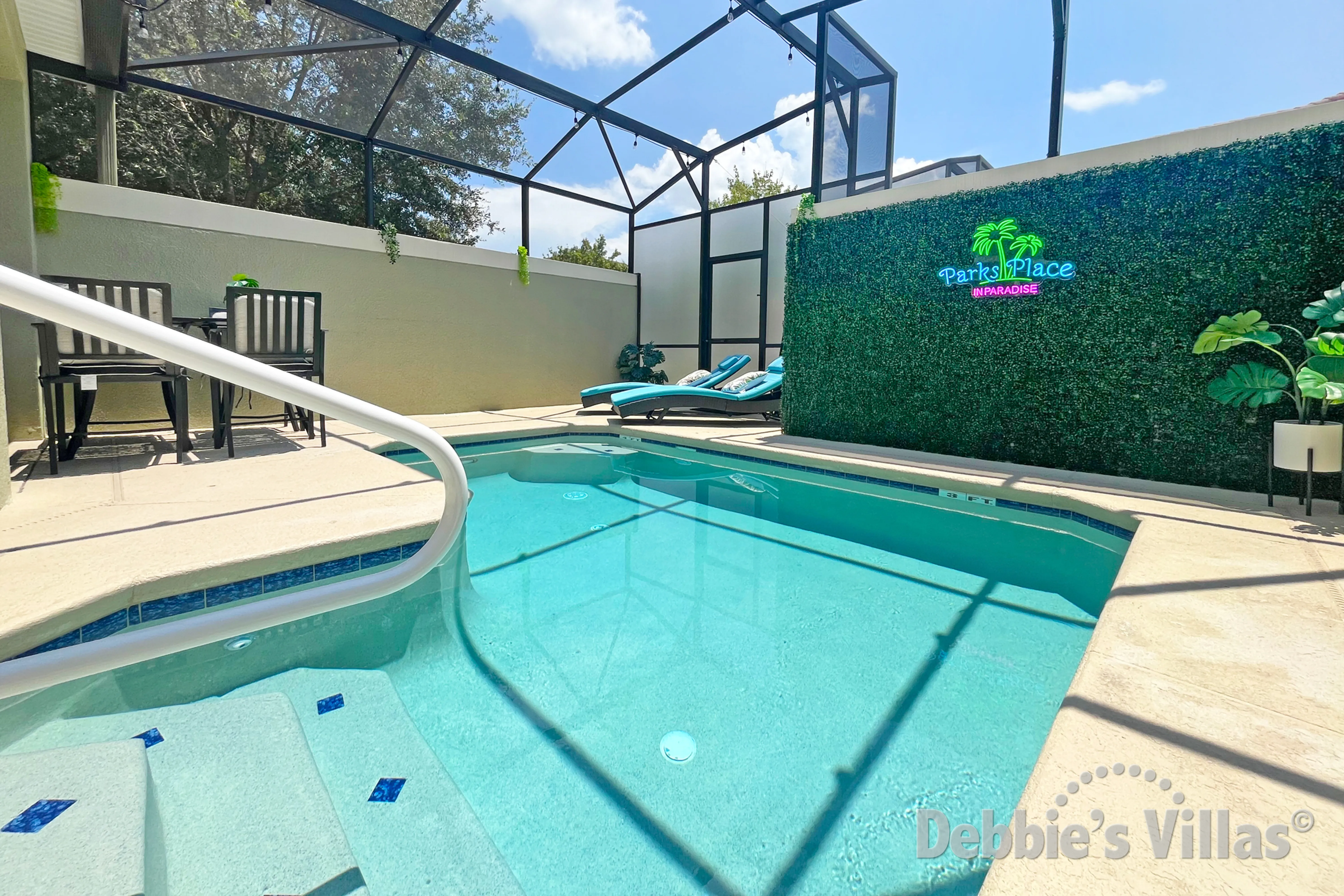 South-facing splash pool at this vacation villa on Paradise Palms in Kissimmee