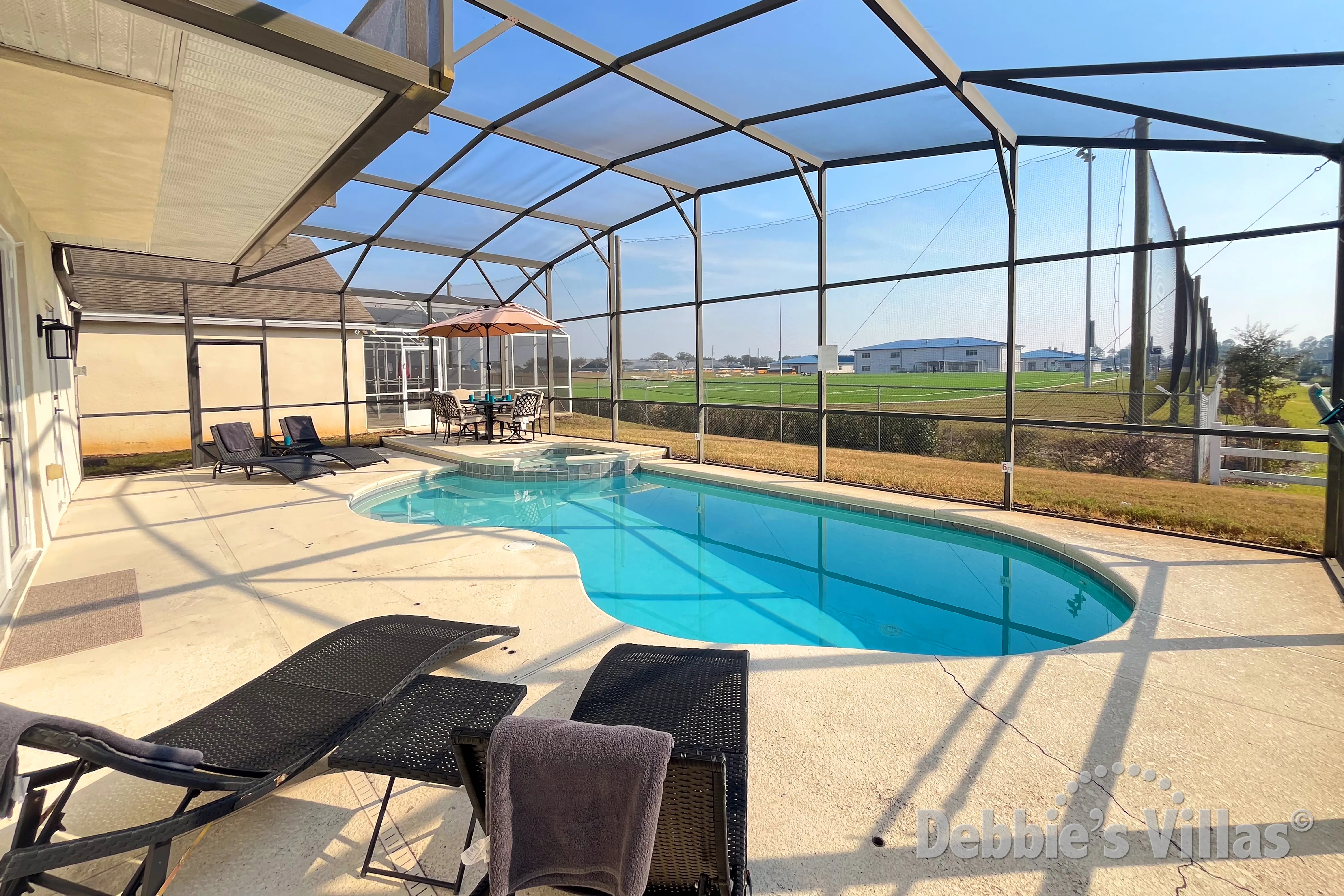 Recharge your batteries after a day of theme parks at the sun-drenched south-facing pool