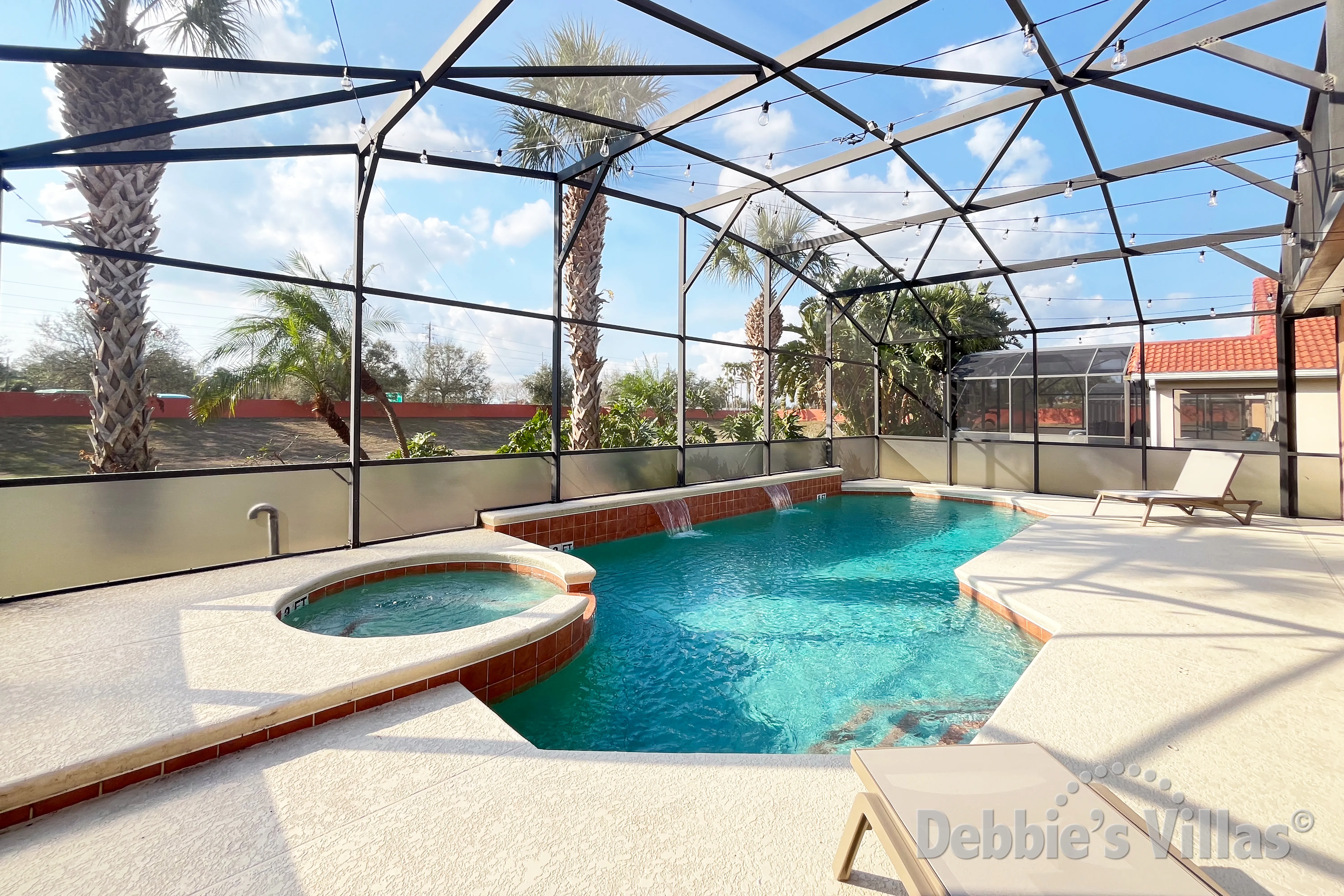 West-facing pool and spa at this vacation villa in Solana in Davenport