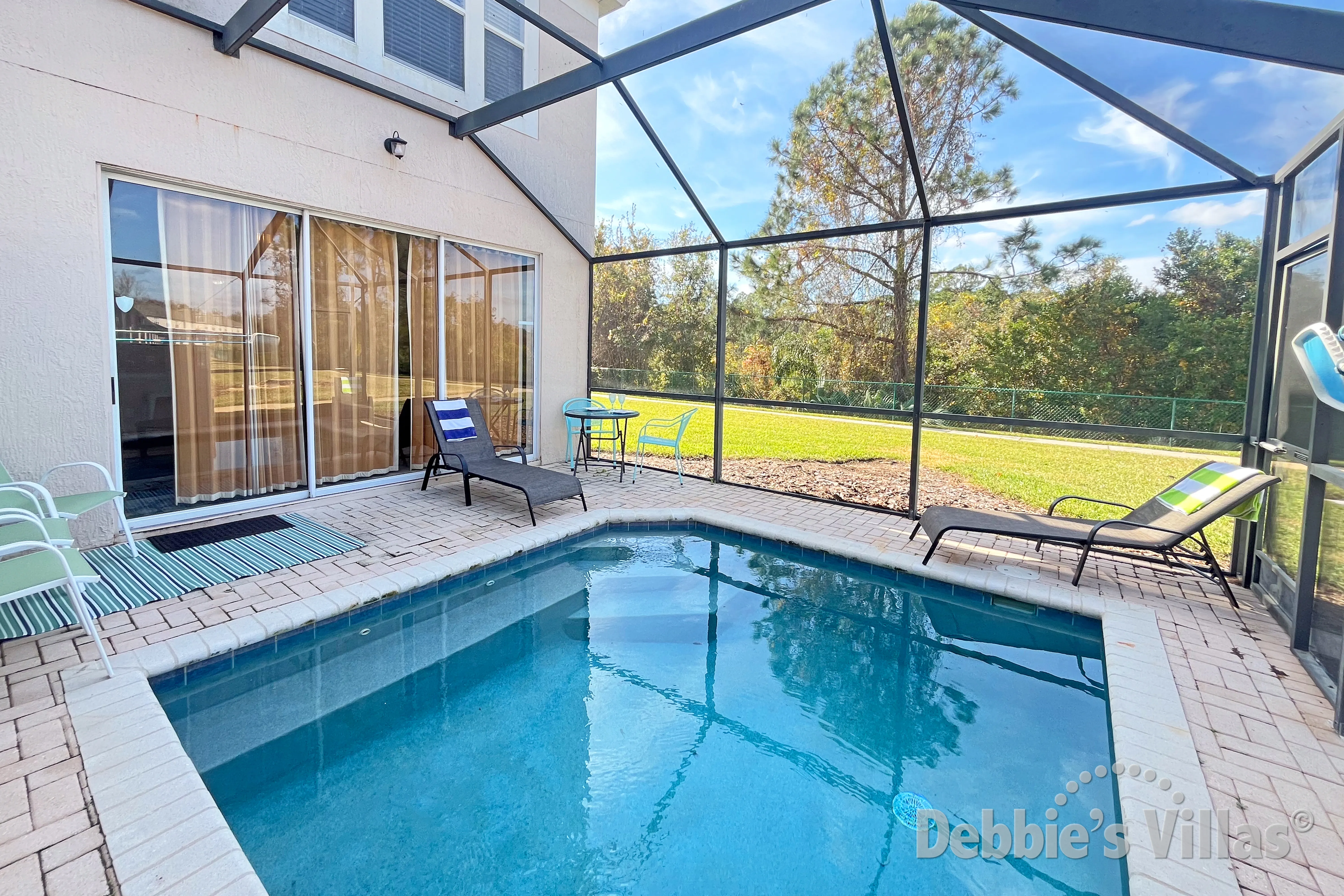 Private splash pool at this vacation home on Windsor Palms in Kissimmee