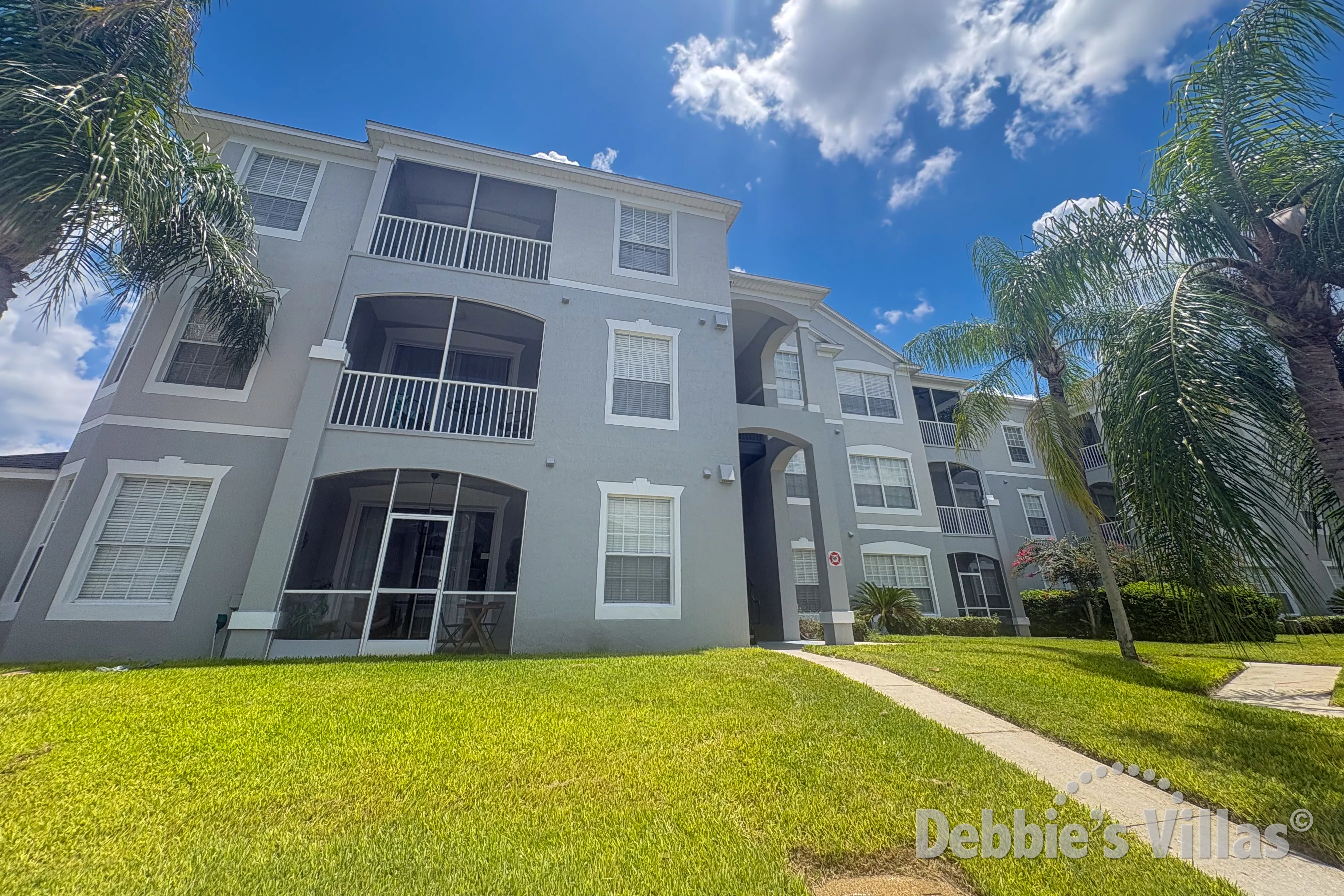 Orlando vacation apartment, gated resort community, close to Disney World, private balcony