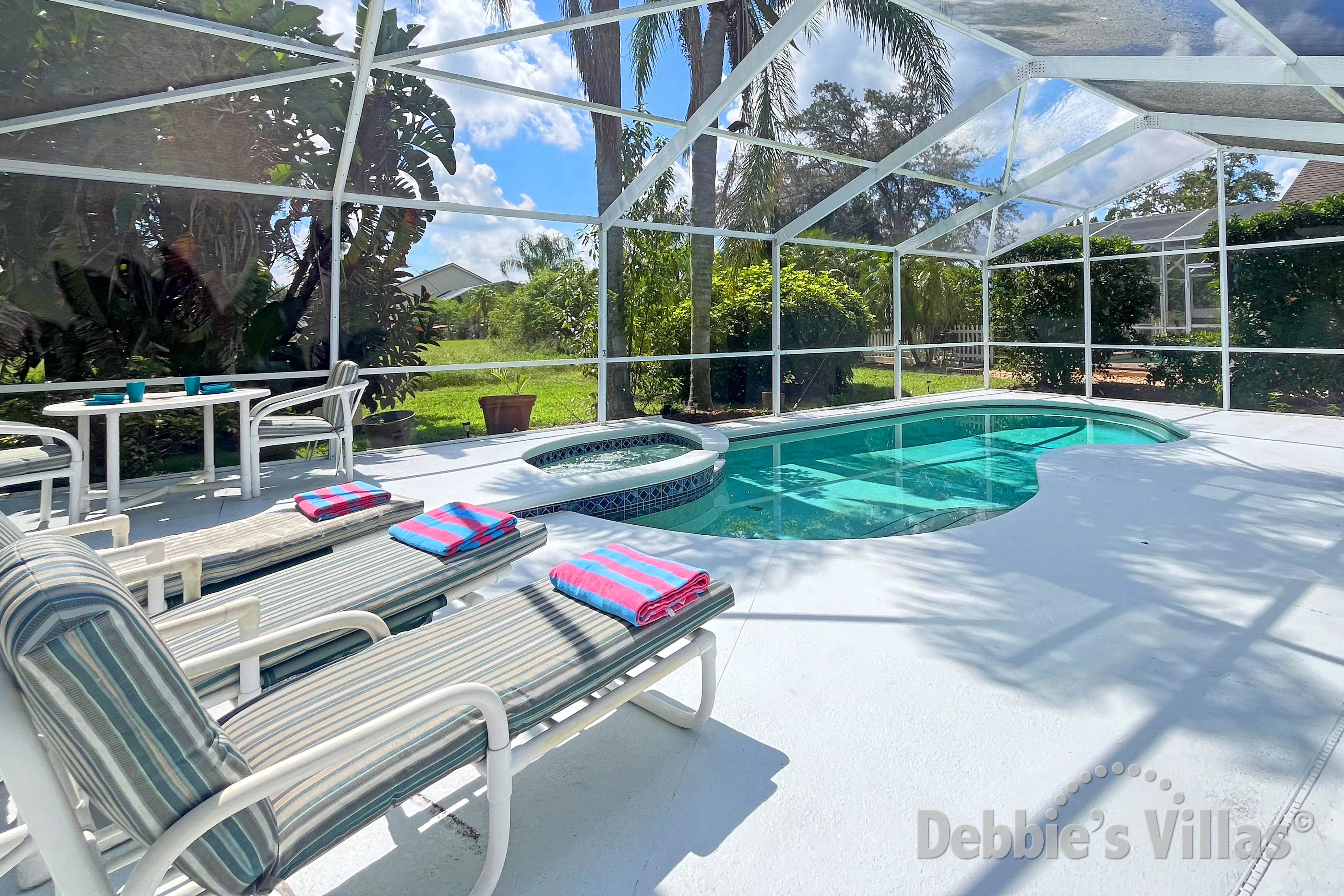 South-facing pool and spa at this vacation villa on Highlands Reserve in Davenport