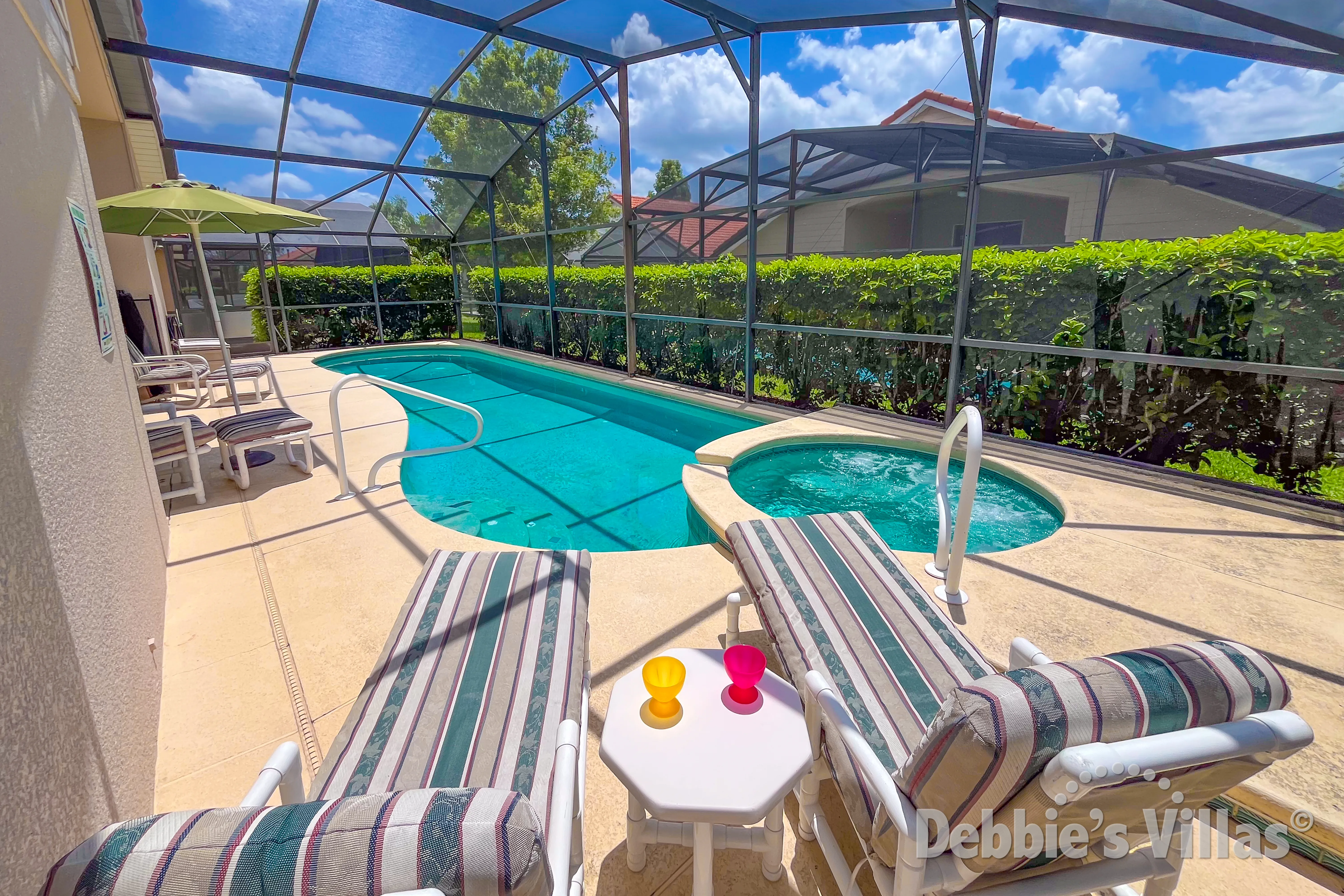 West-facing private pool and spa at this vacation villa on Solana in Davenport