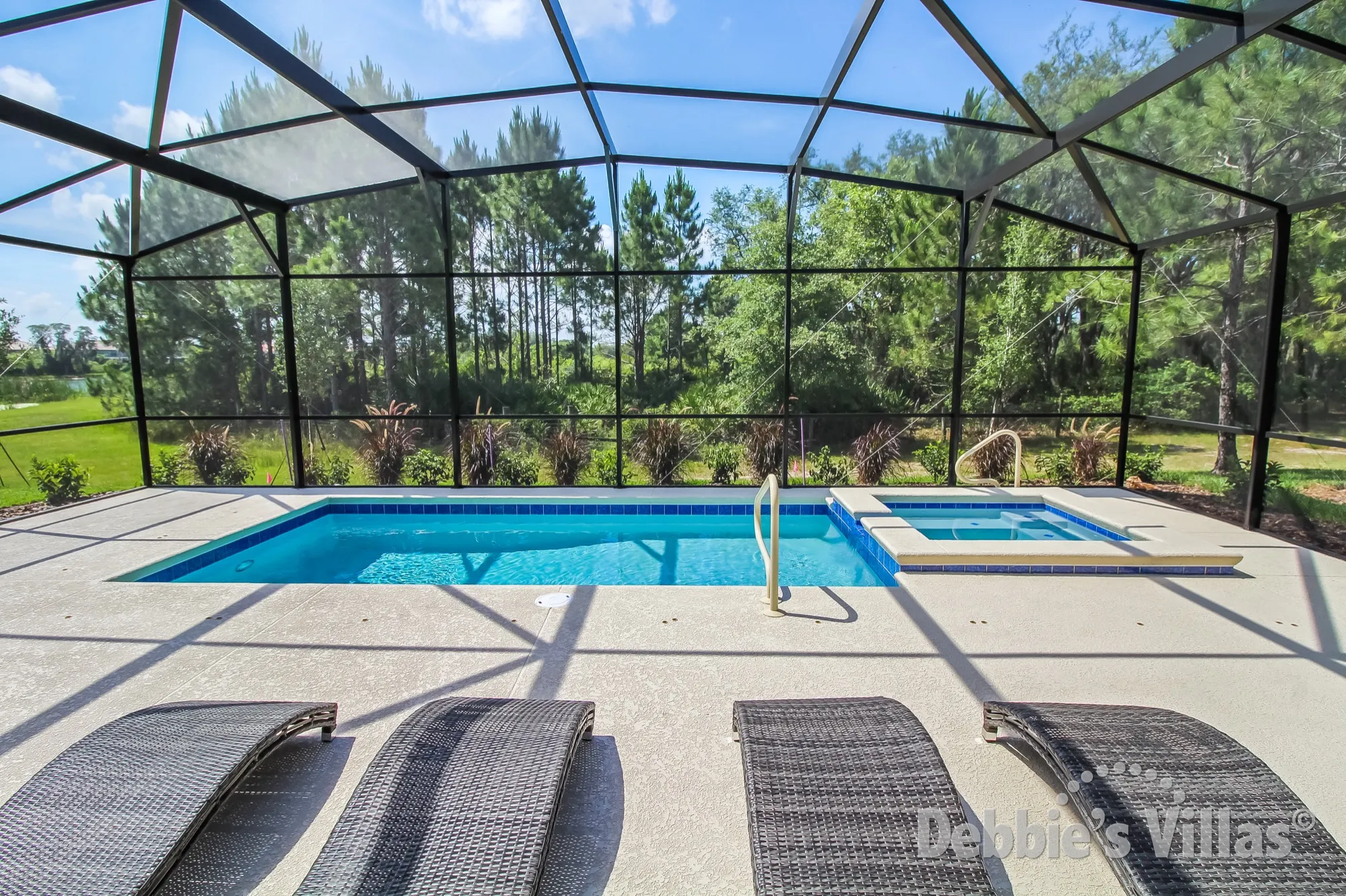 Solterra villa with a south-facing private pool and spa