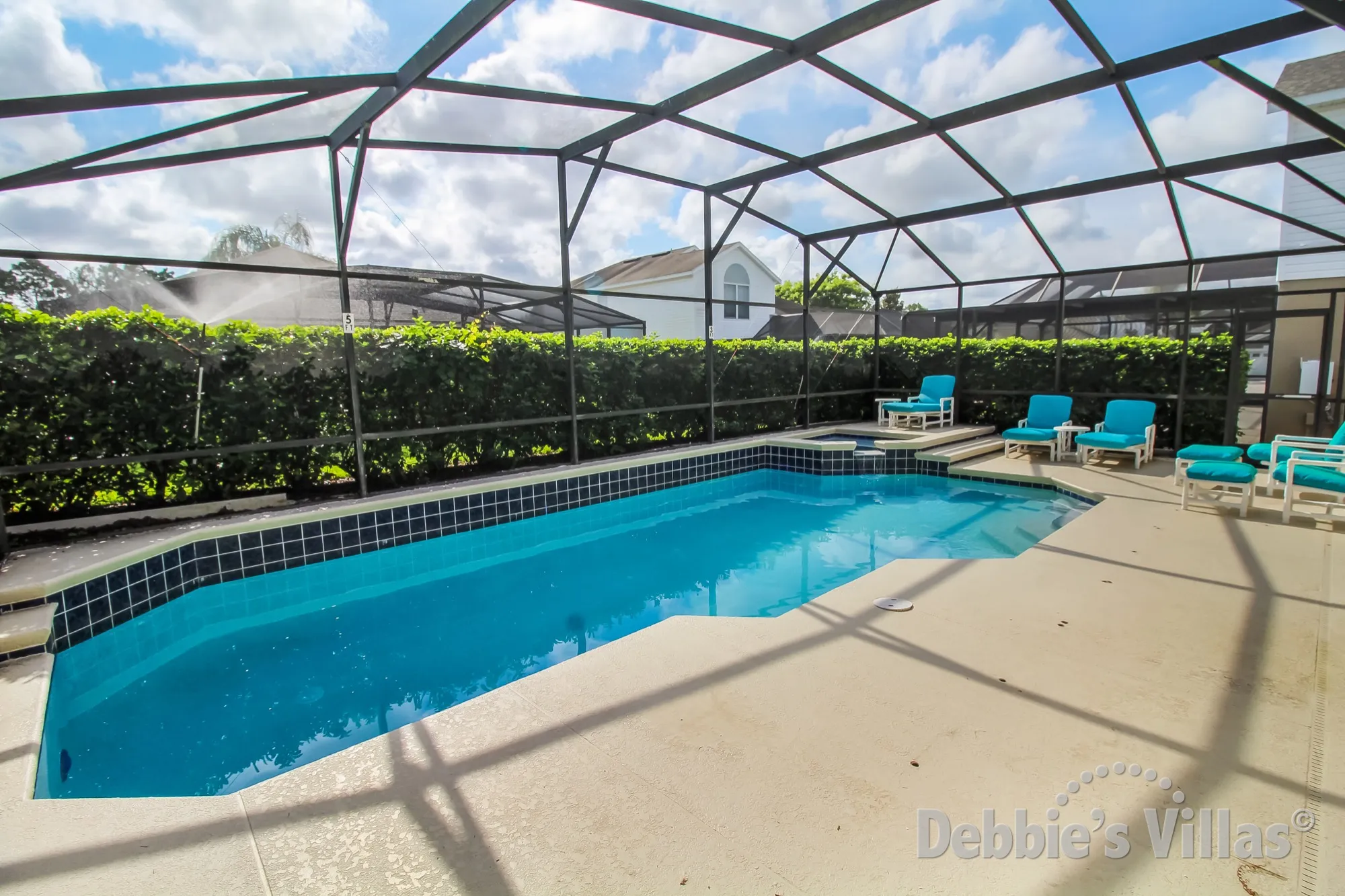 Windsor Palms villa in Kissimmee with a private pool and spa
