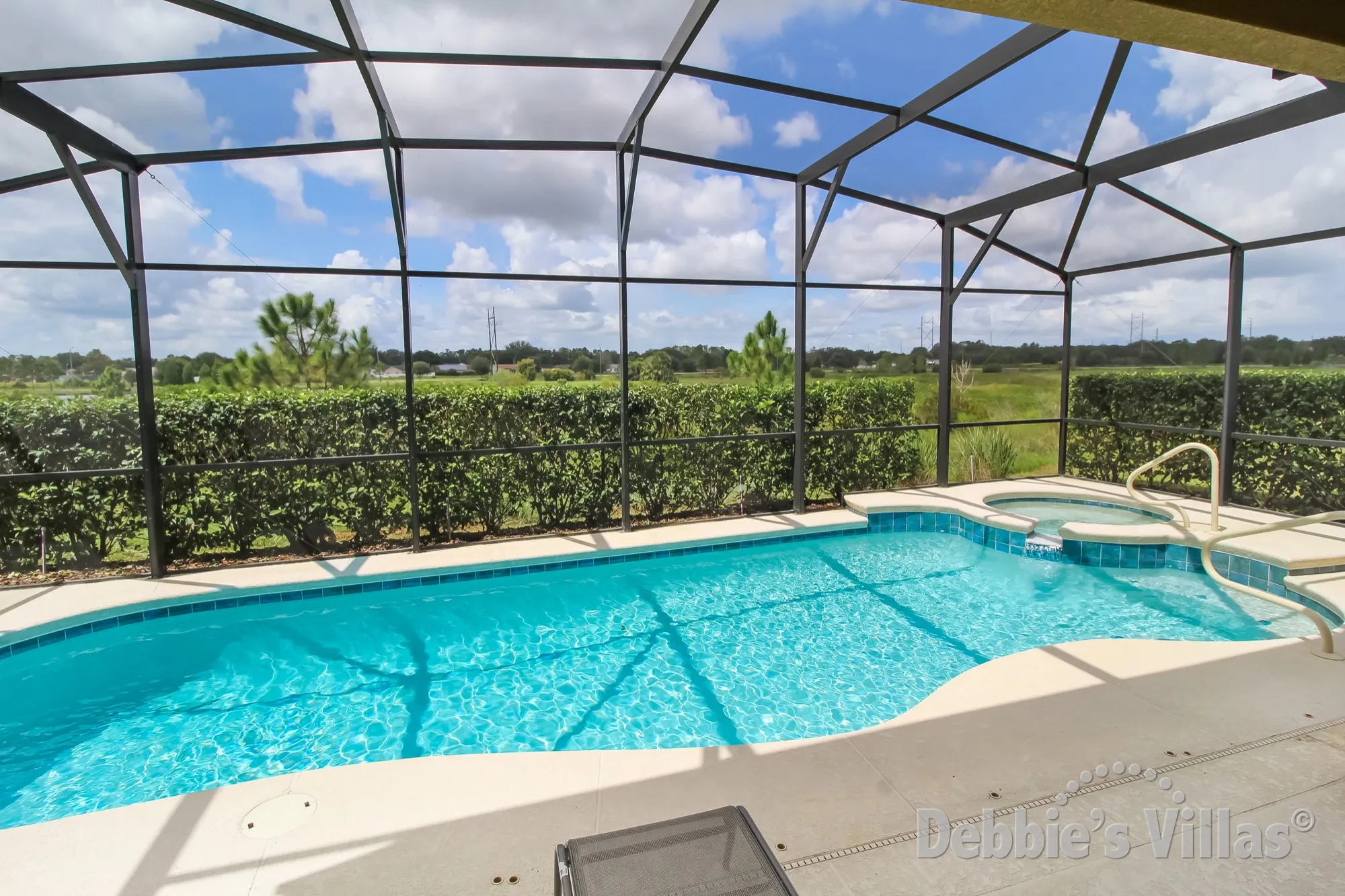 Solterra villa with good privacy on the west-facing private pool and spa