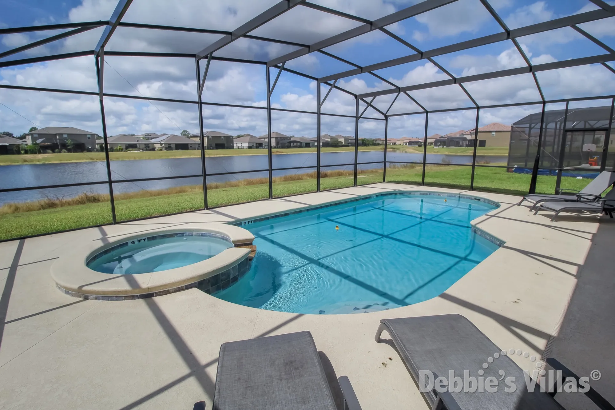 Southwest-facing pool deck with stunning lake views on Davenport community of Providence