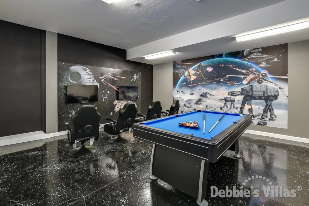 Amazing Star Wars-themed games room in ChampionsGate villa