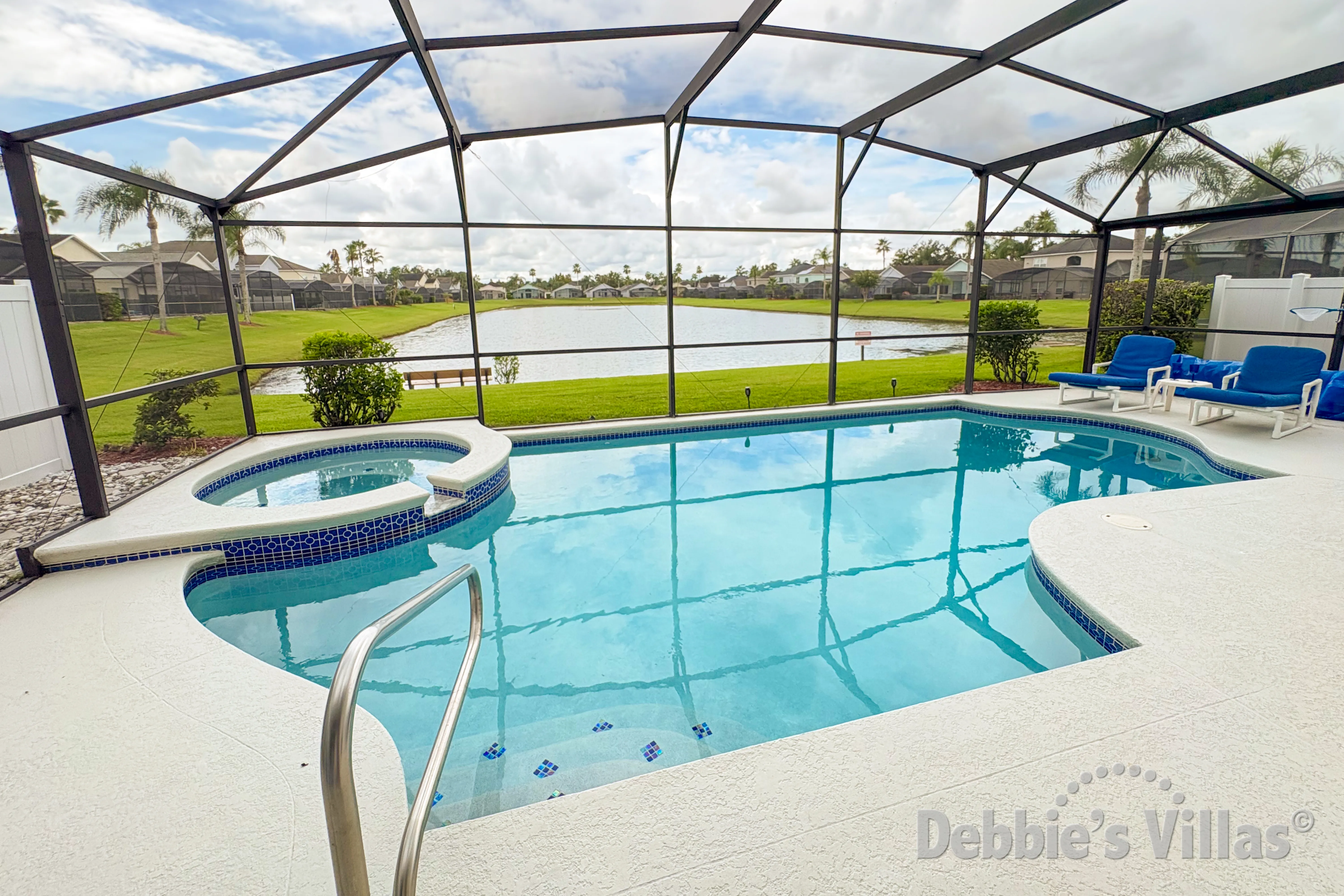 South-facing private pool and spa at this vacation villa on Lake Berkley in Kissimmee 