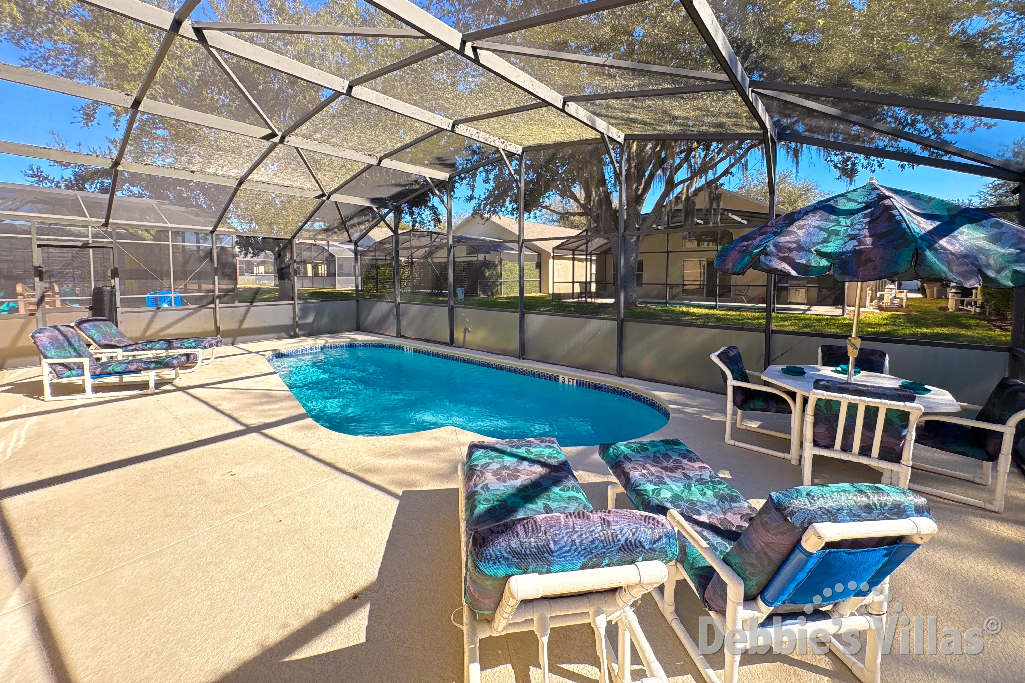 Southeast-facing pool at this vacation villa on Emerald Island in Kissimmee 