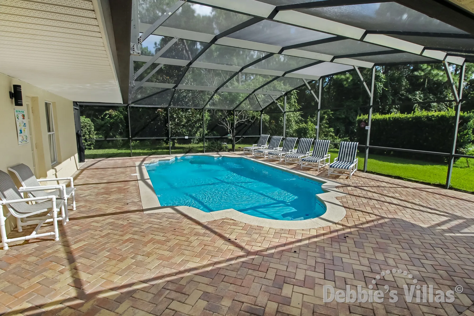 Orange Tree villa with a large southeast-facing private pool with woodland view