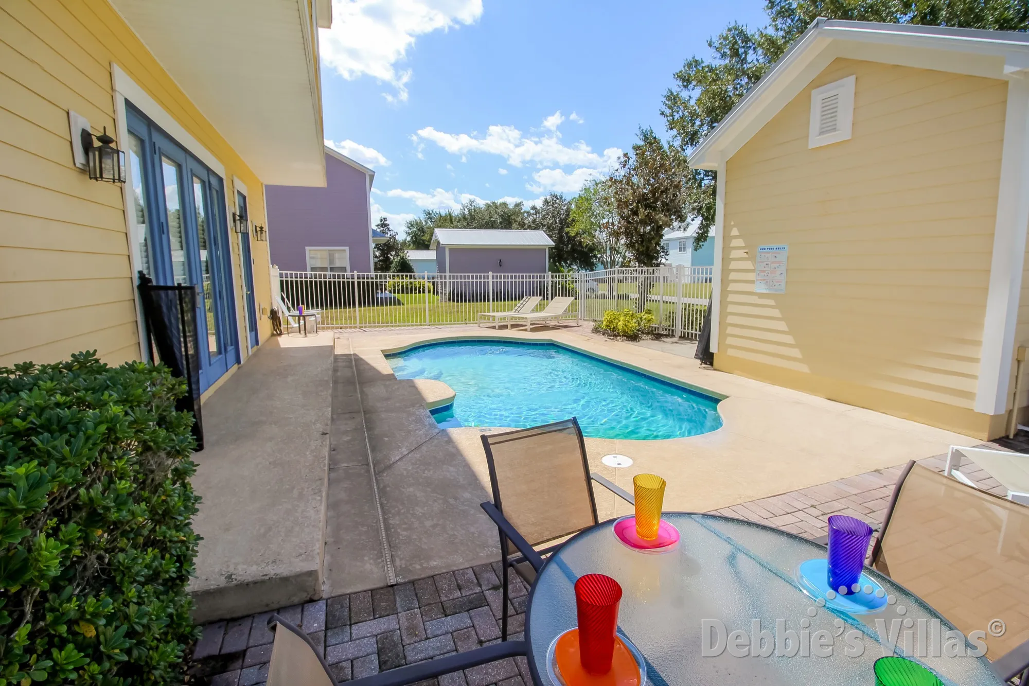 Reunion villa with a west-facing private pool
