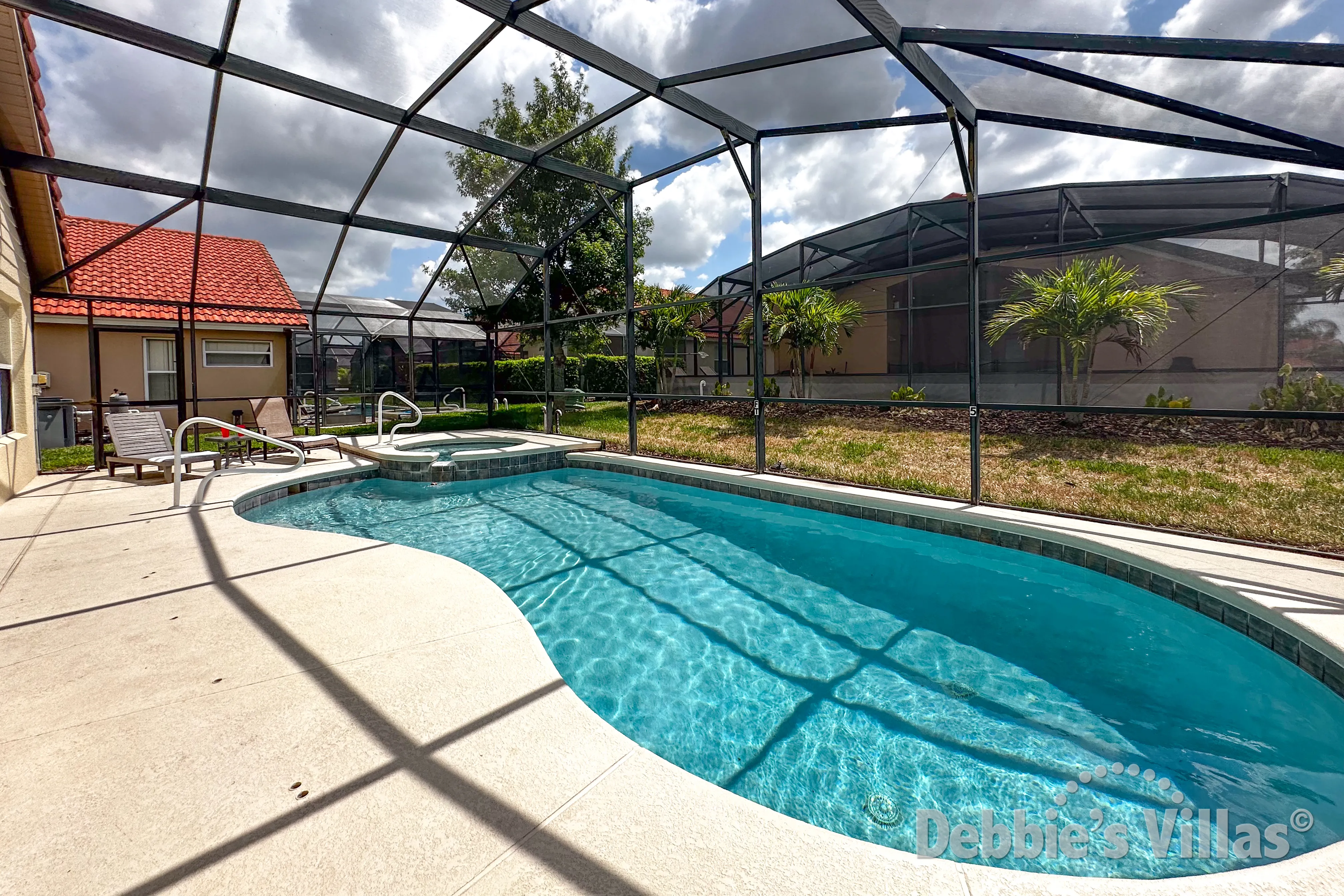 Private pool and spa at this vacation villa on Solana in Davenport