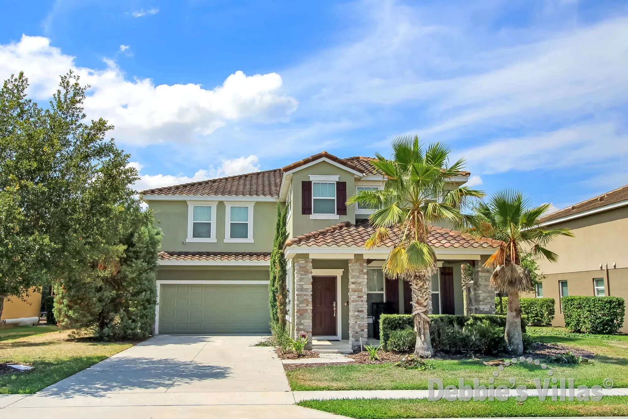 Solterra villa to rent, gated resort, close to Disney, pool and spa, air-conditioned games room