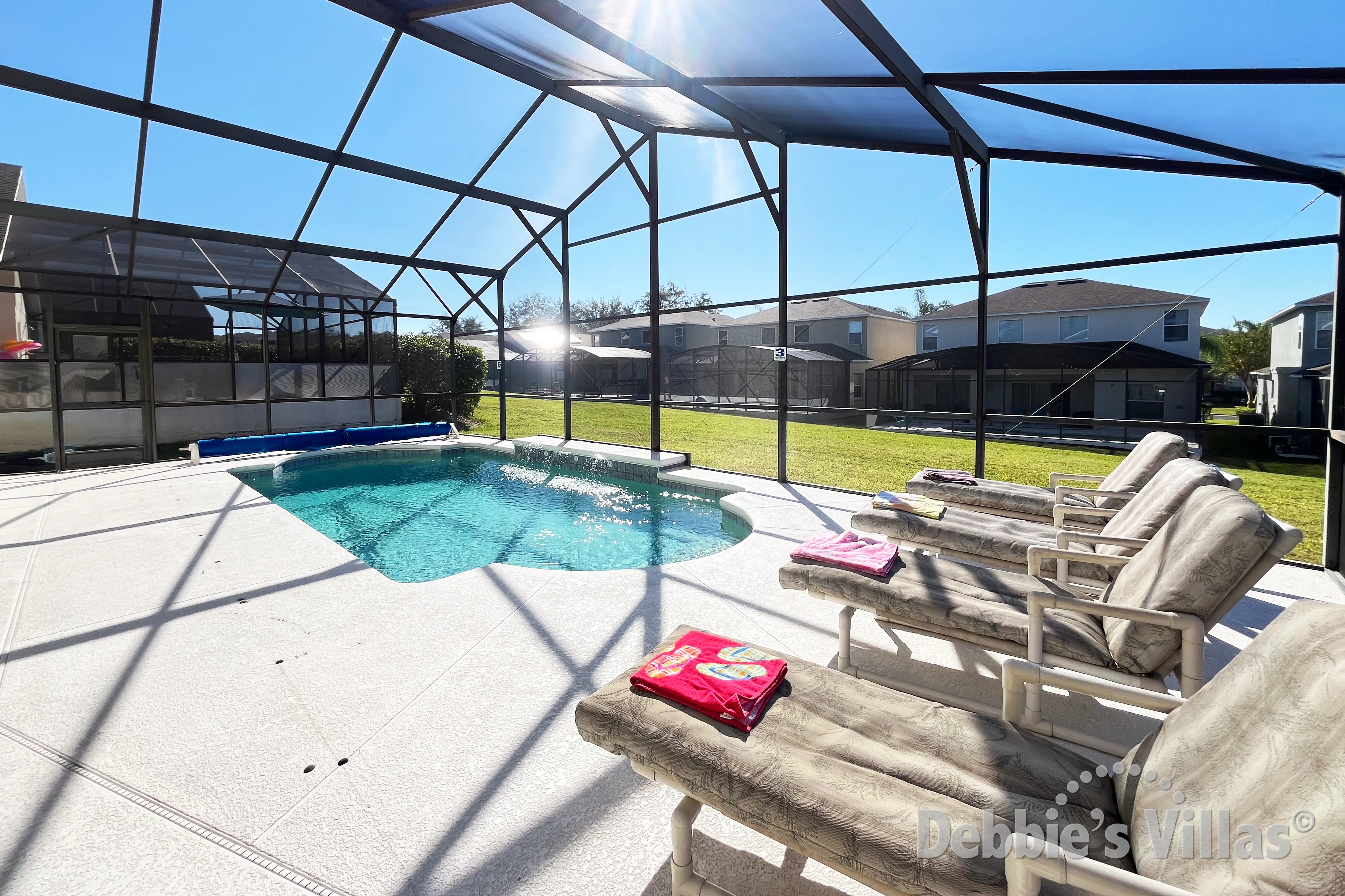 Private south-facing pool on Legacy Park - Highgate Park in Davenport