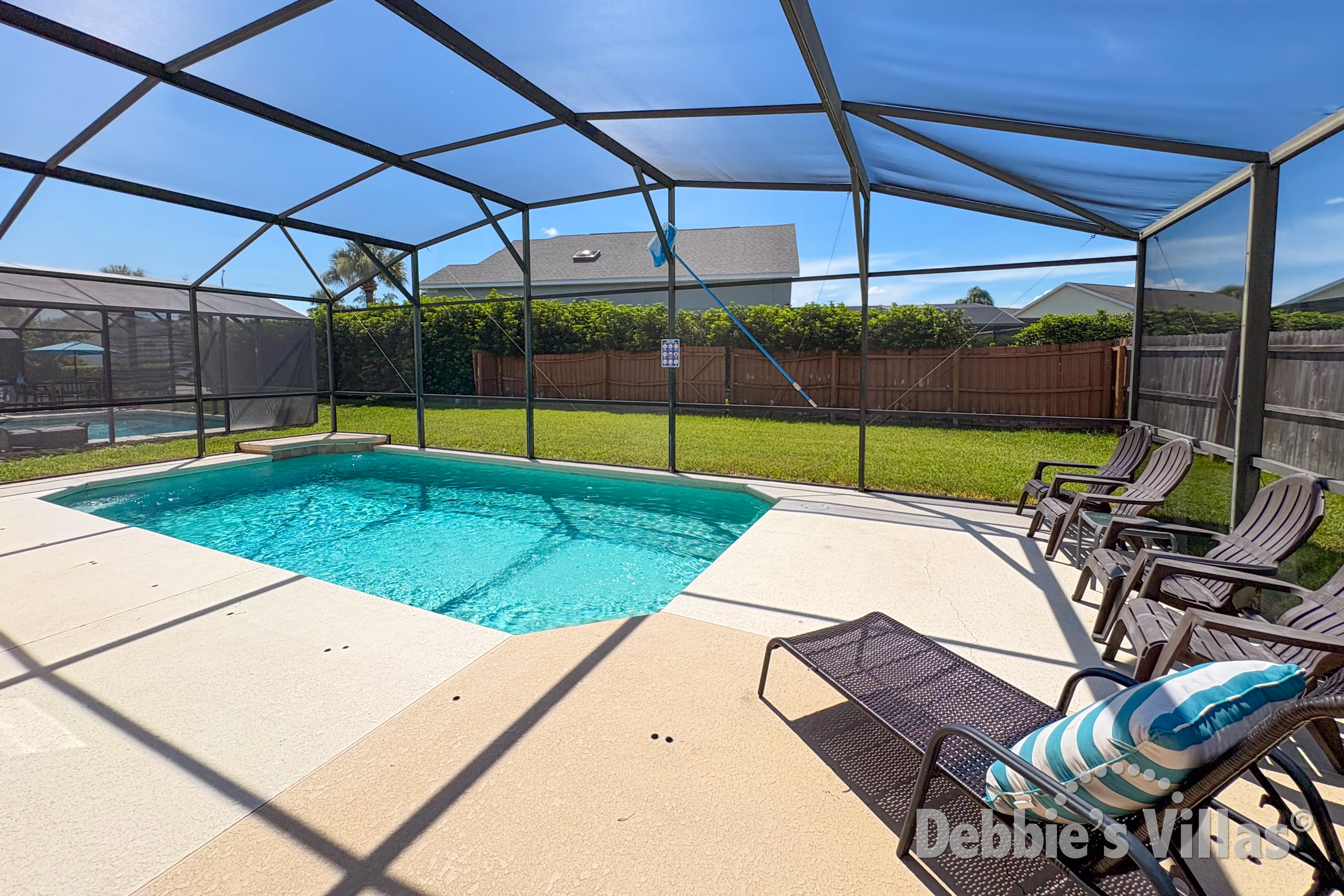 Northwest-facing private pool at this vacation villa on Glenbrook in Clermont