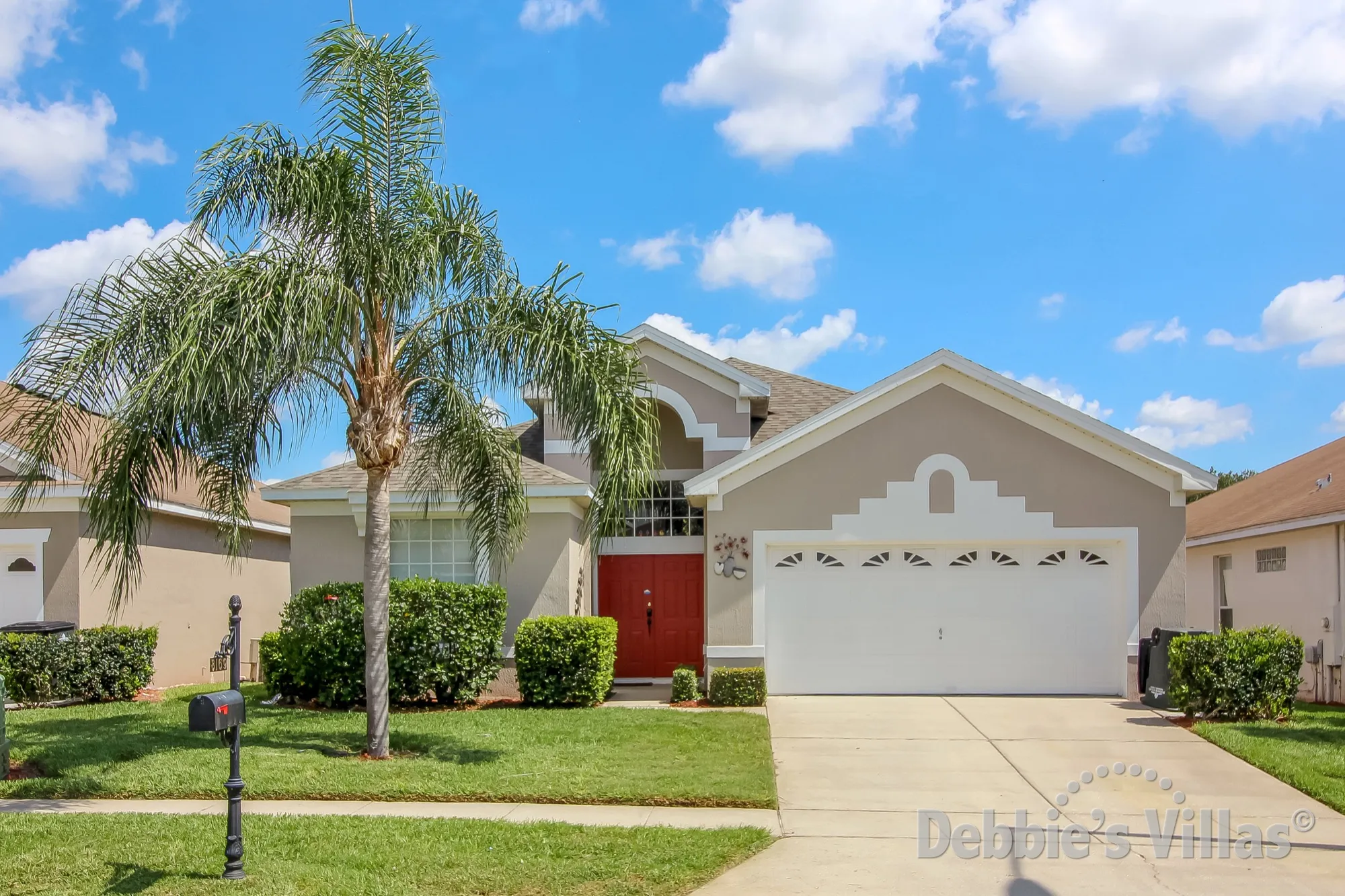 Orlando villa close to Disney, resort facilities, air-conditioned games room, private pool 