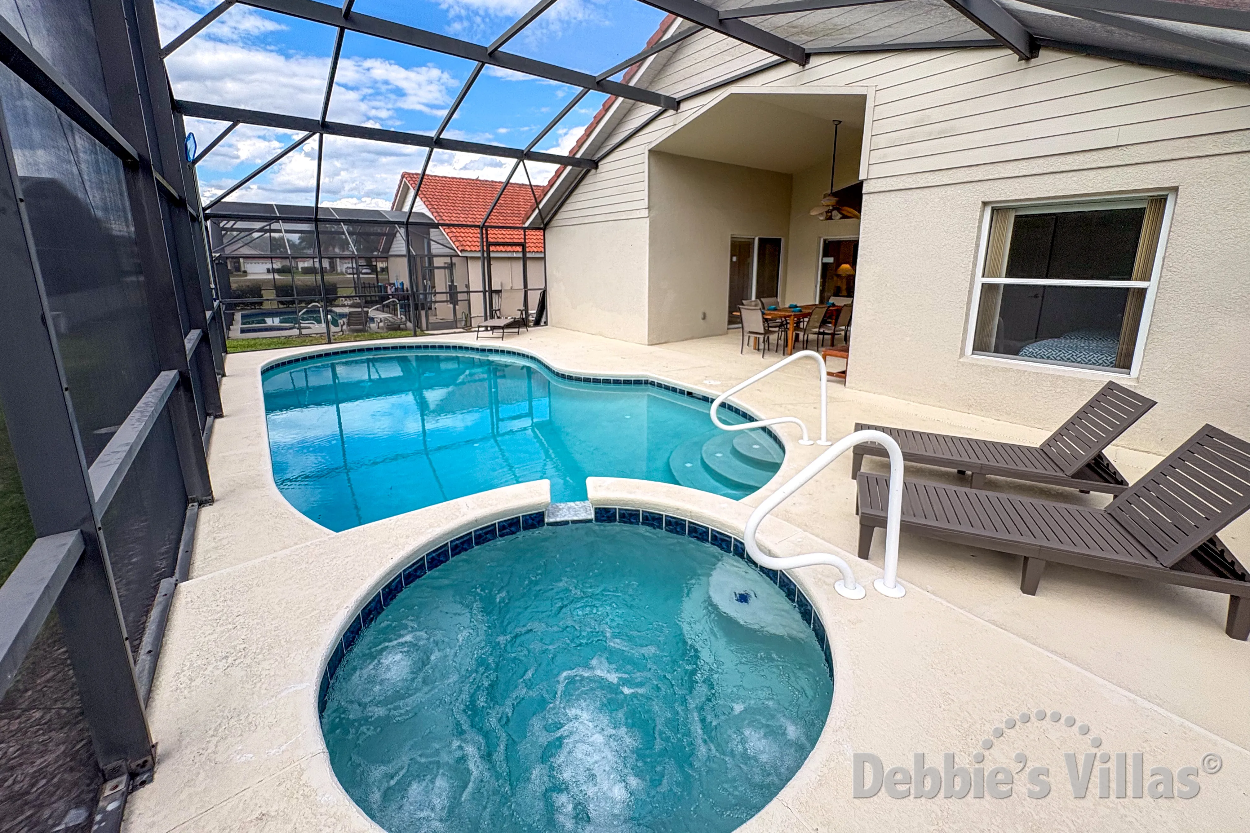 Give your aching muscles a much needed soak in the relaxing spa at this Solana vacation villa