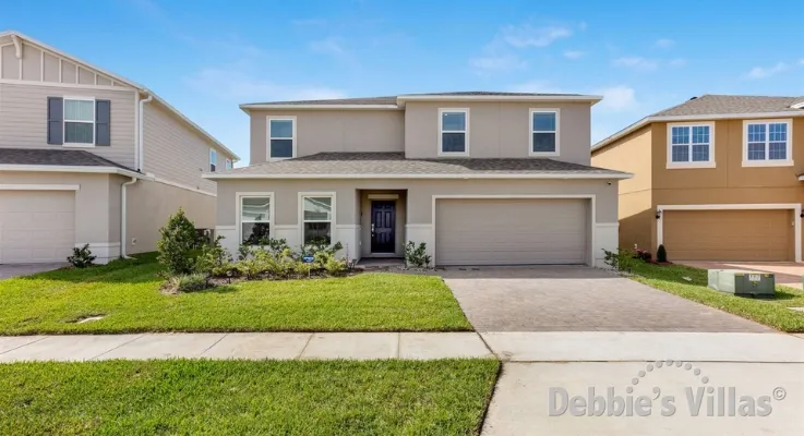 Should You Book Your Orlando Villa Direct with the Owner or Through A Travel Agent?