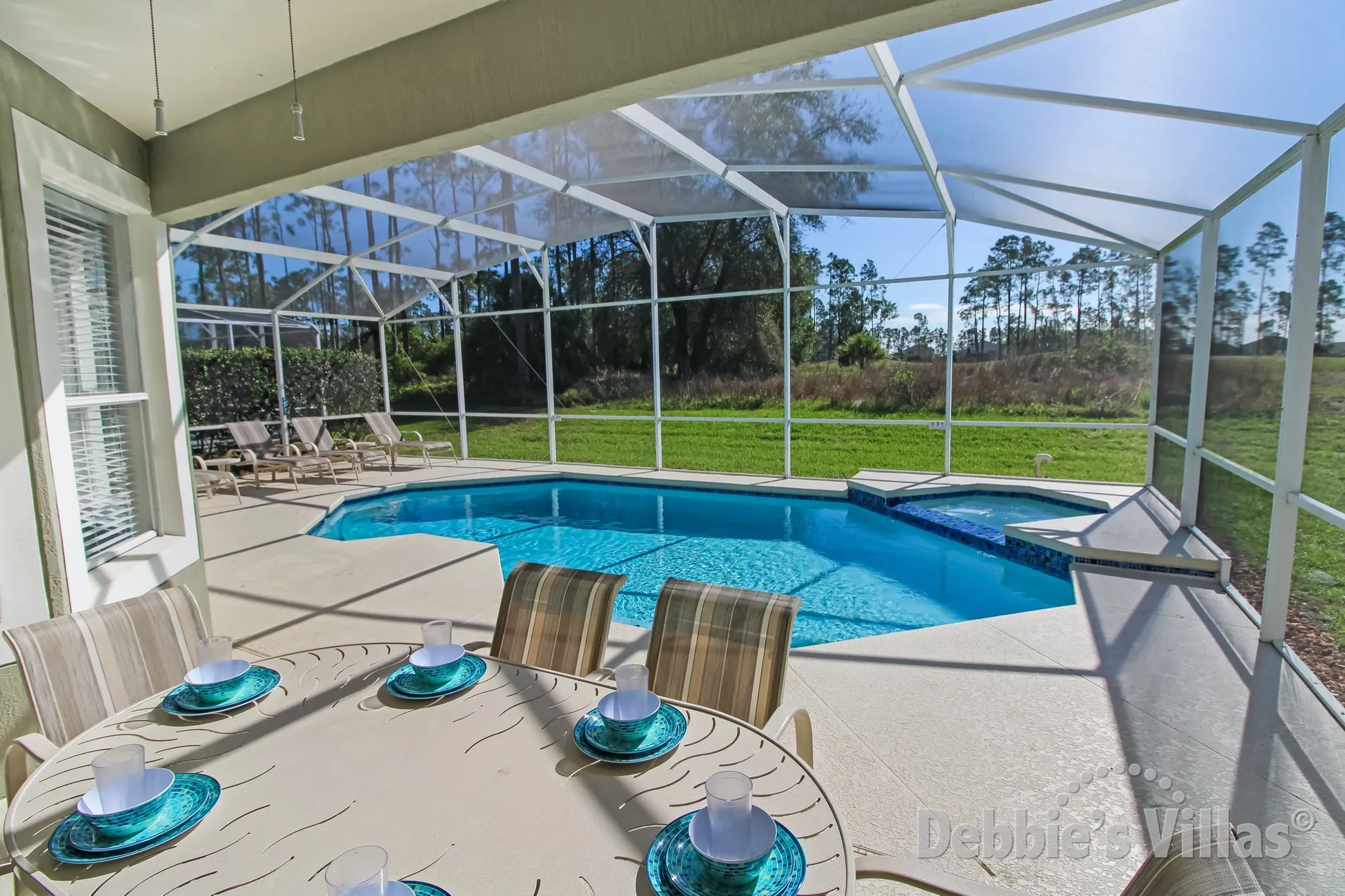 Enjoy relaxing meals on the pool deck with your family