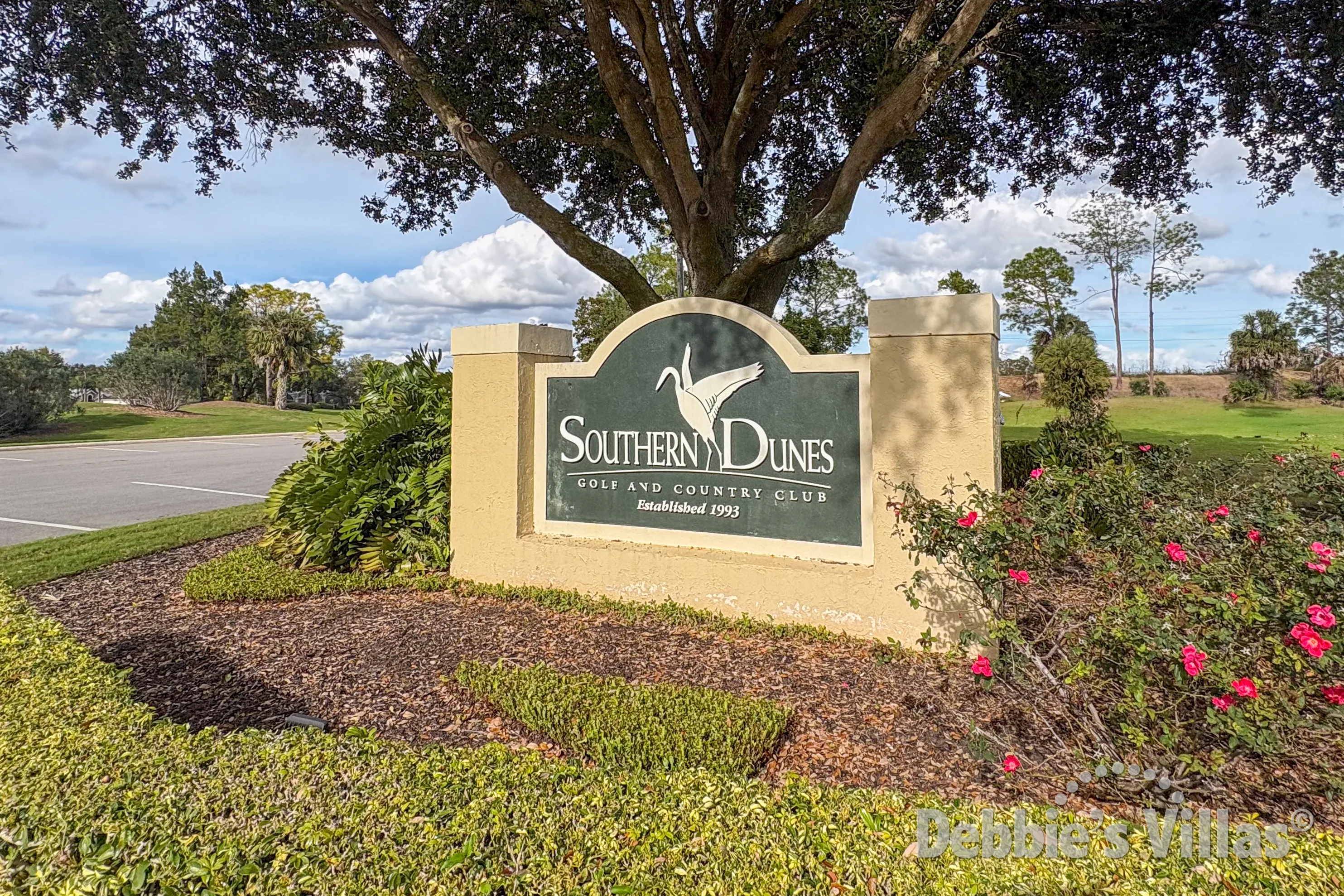 Entrance to the Southern Dunes community 