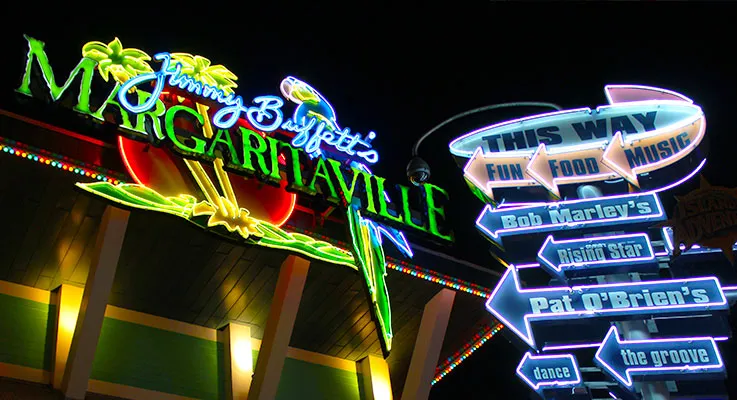 Shop, dine and have fun at Universal CityWalk 