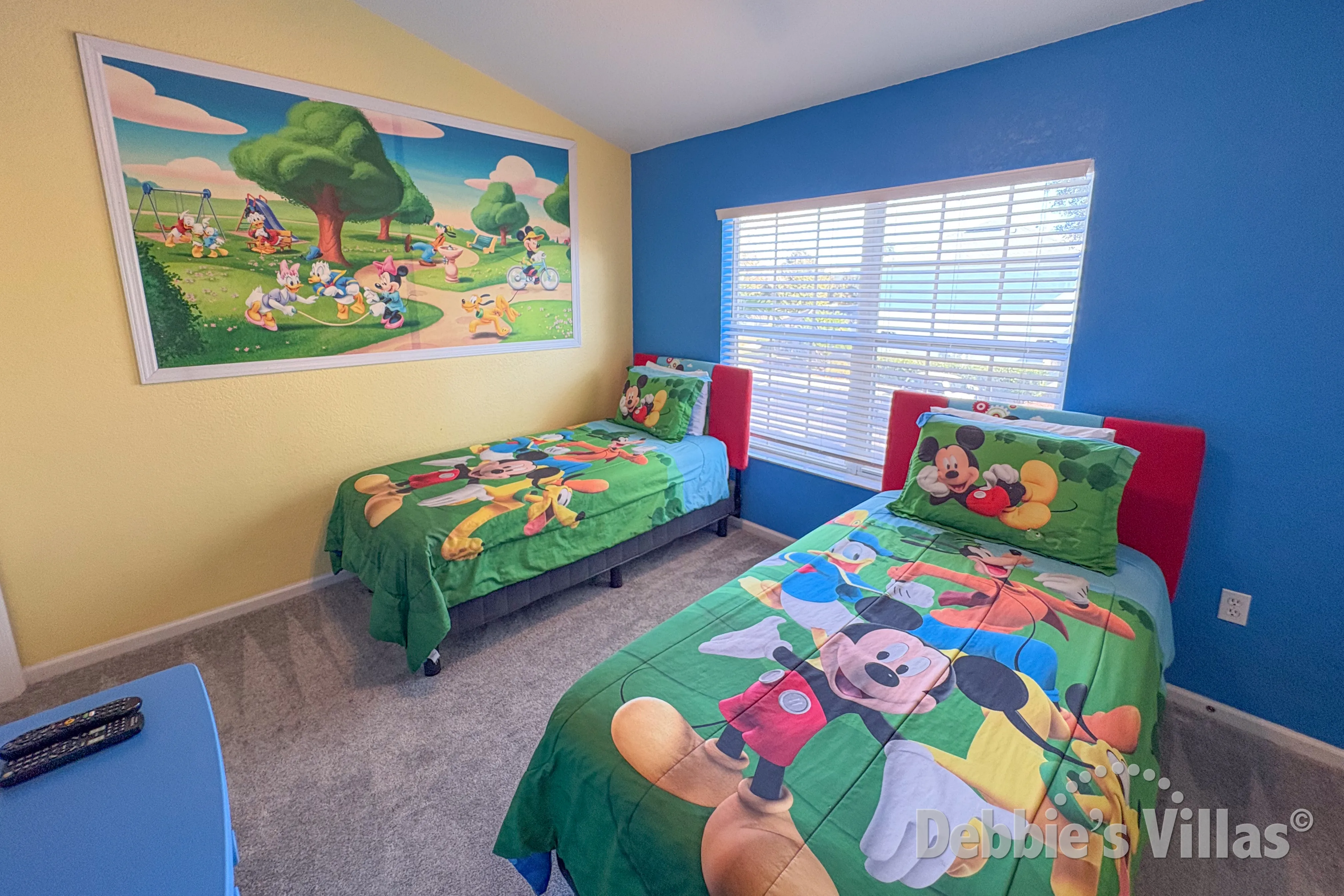 Disney-theme in Bedroom 3 with Twin beds