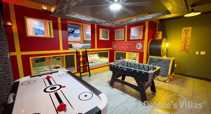 Debbie’s Villas vs Airbnb and Vrbo: Why Who You Book Your Orlando Villa With Matters