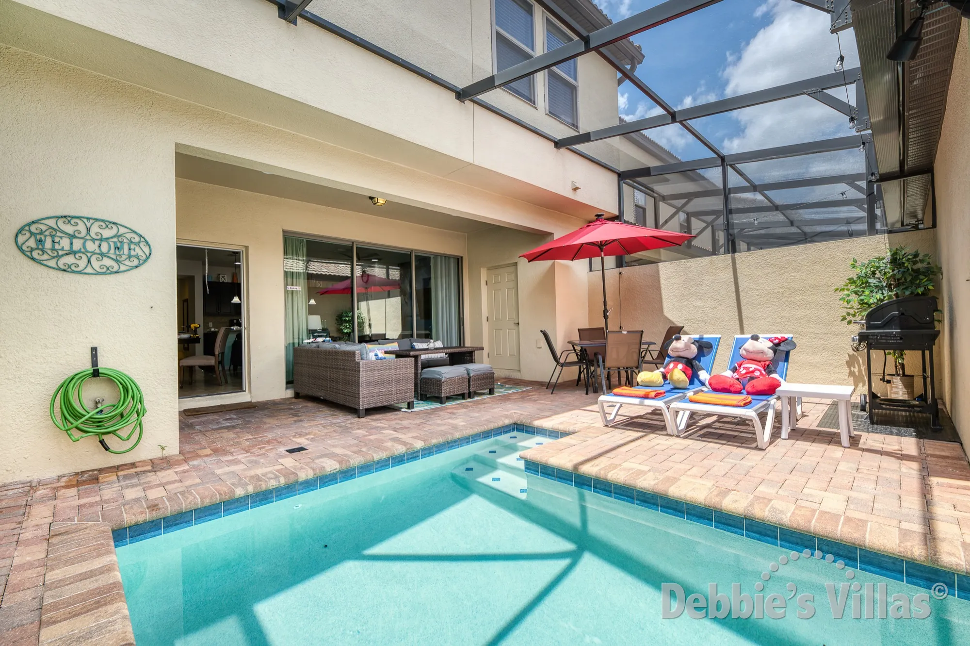 Kissimmee vacation home with a private pool