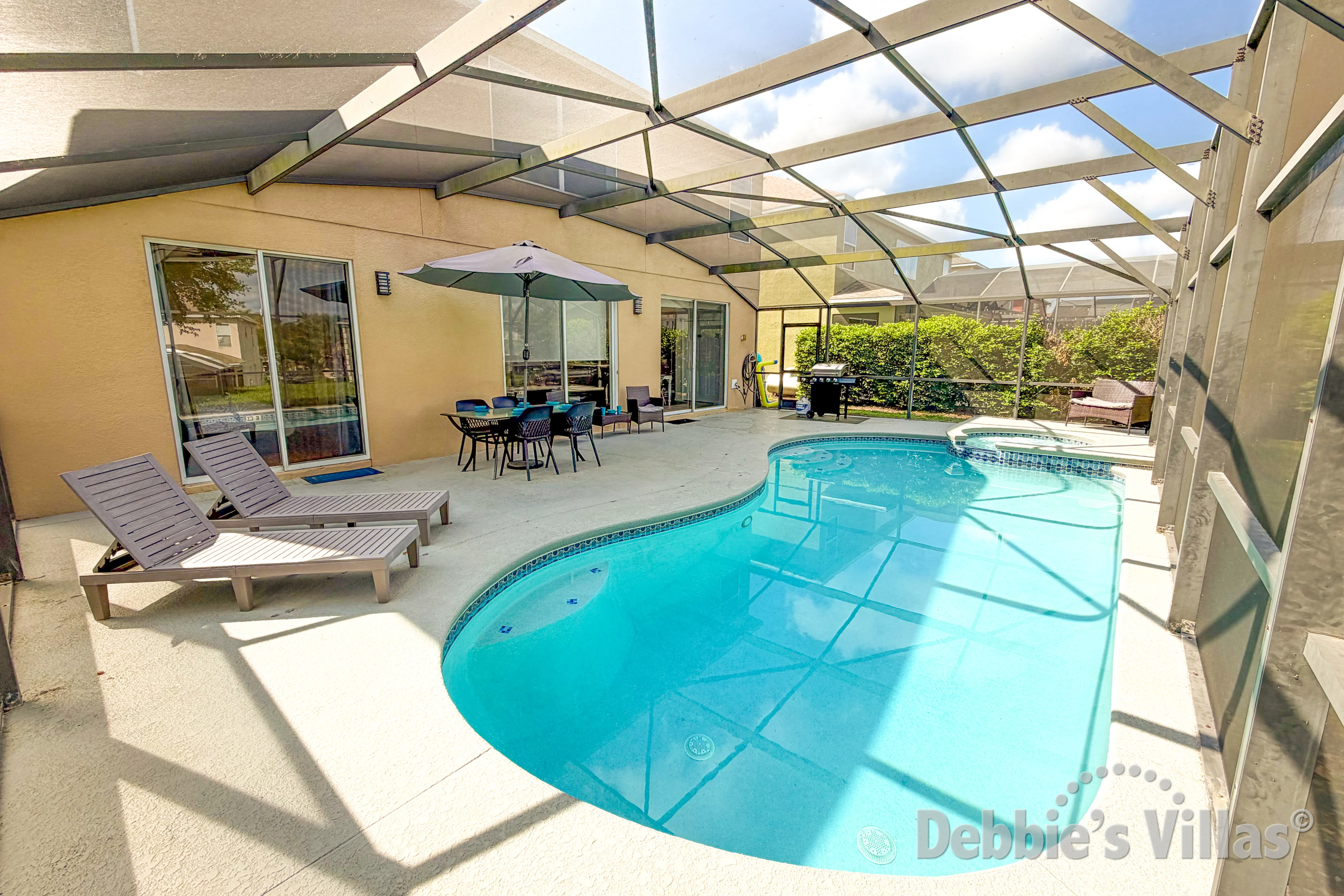 Pool and spa at this vacation villa on Emerald Island in Kissimmee 