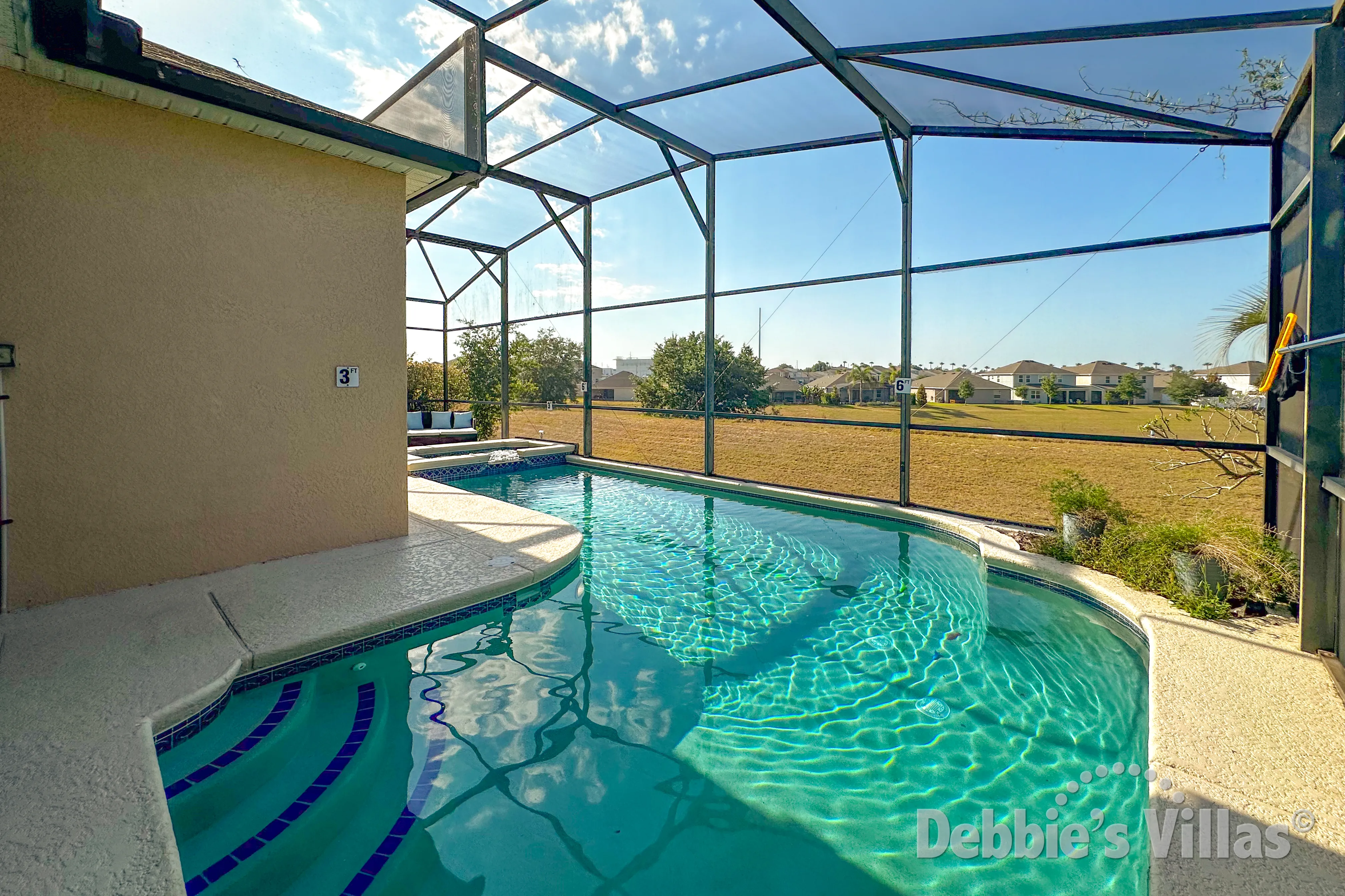 Sunny south-facing pool deck with no overlooking neighbours at this Calabay Parc vacation villa