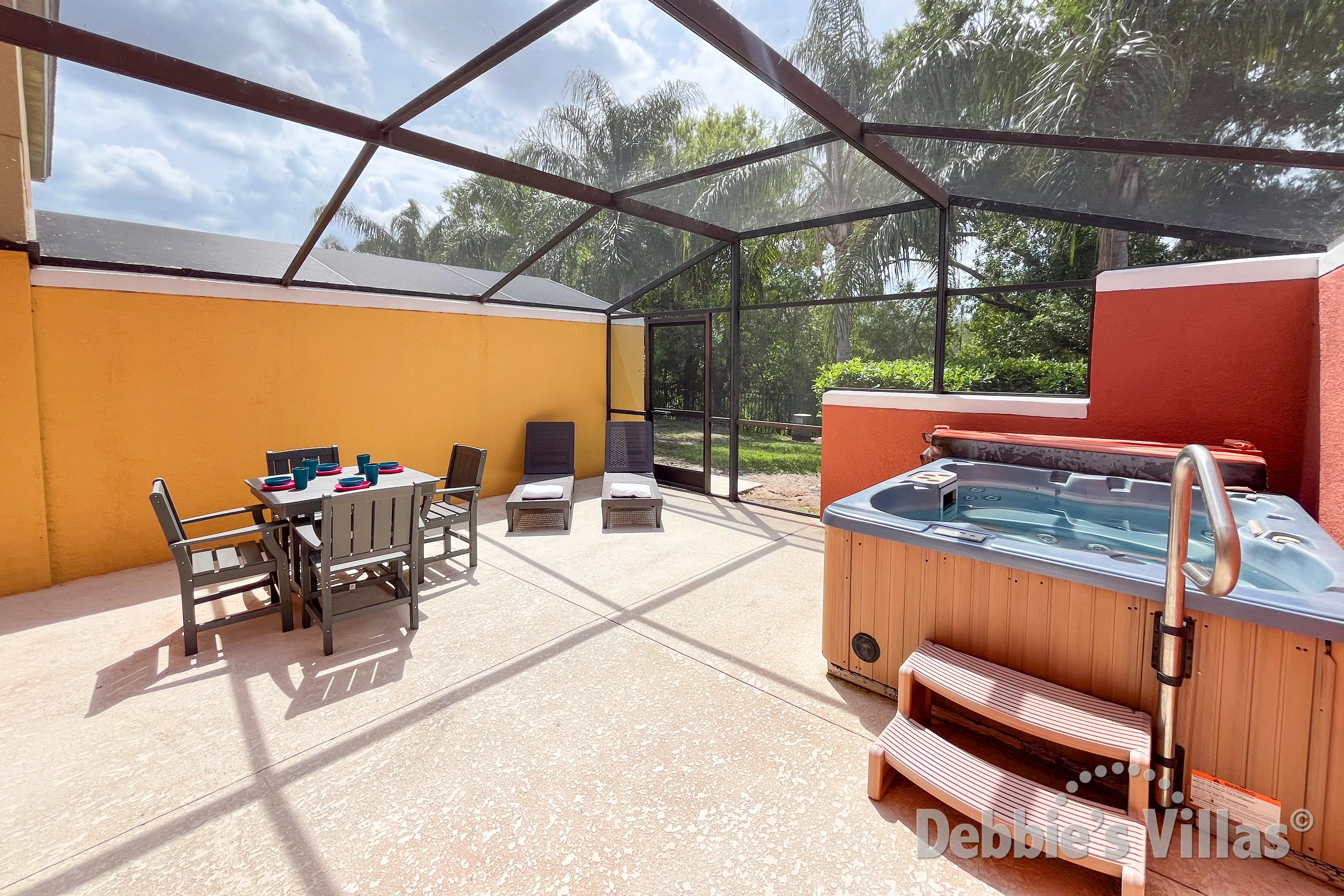 West-facing secluded patio with freestanding hot tub at this vacation home on Encantada in Kissimmee