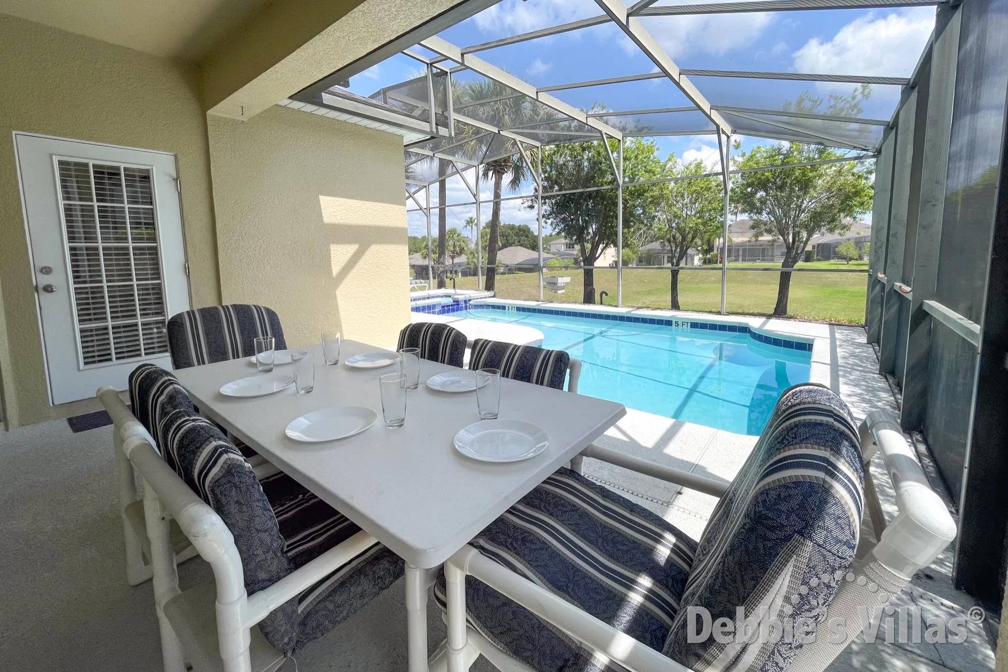 Enjoy chats, snacks and drinks on the pool and spa deck