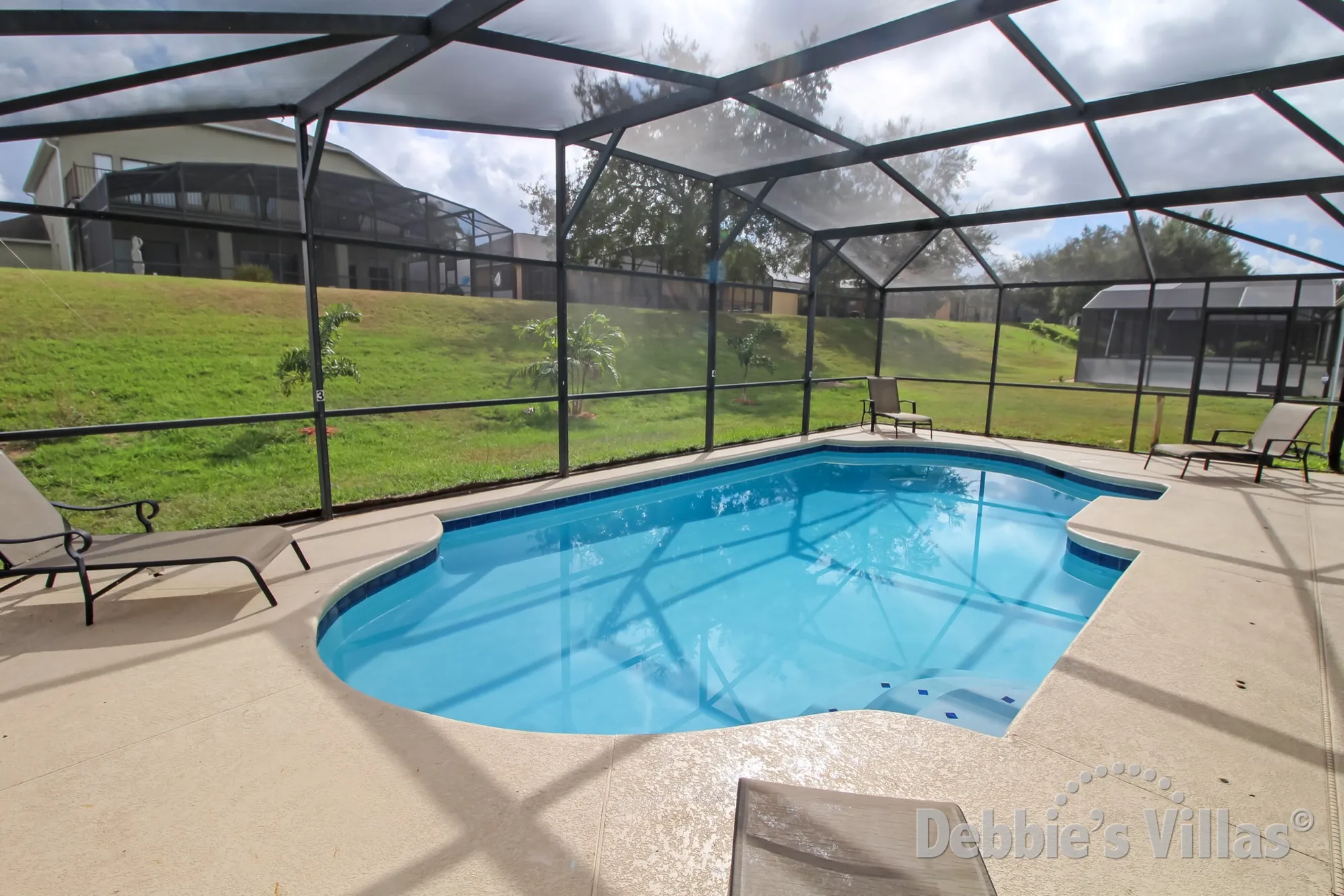 Davenport vacation villa to rent with a large private pool