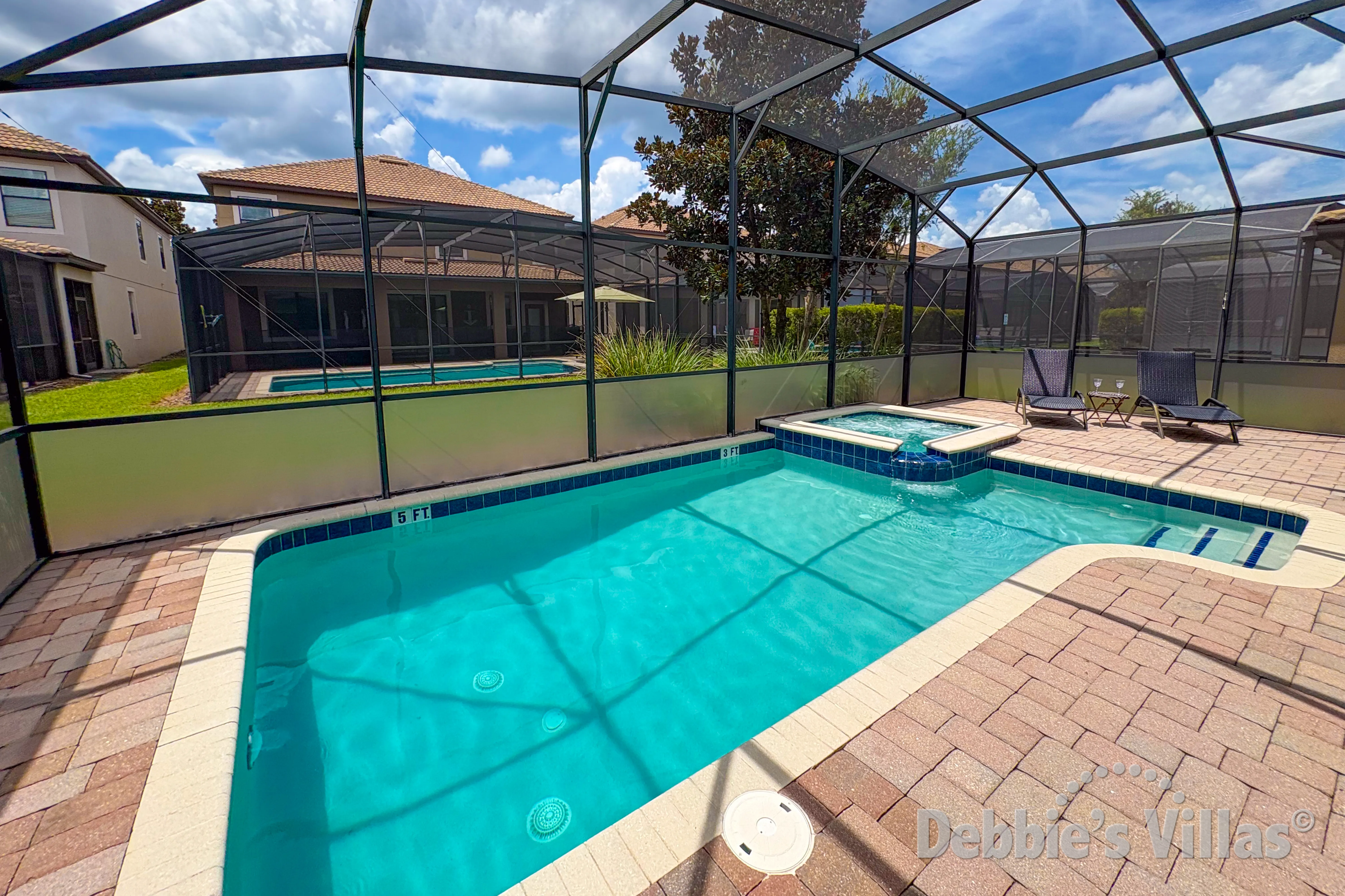 West-facing pool and spa at this vacation villa on ChampionsGate in Davenport 
