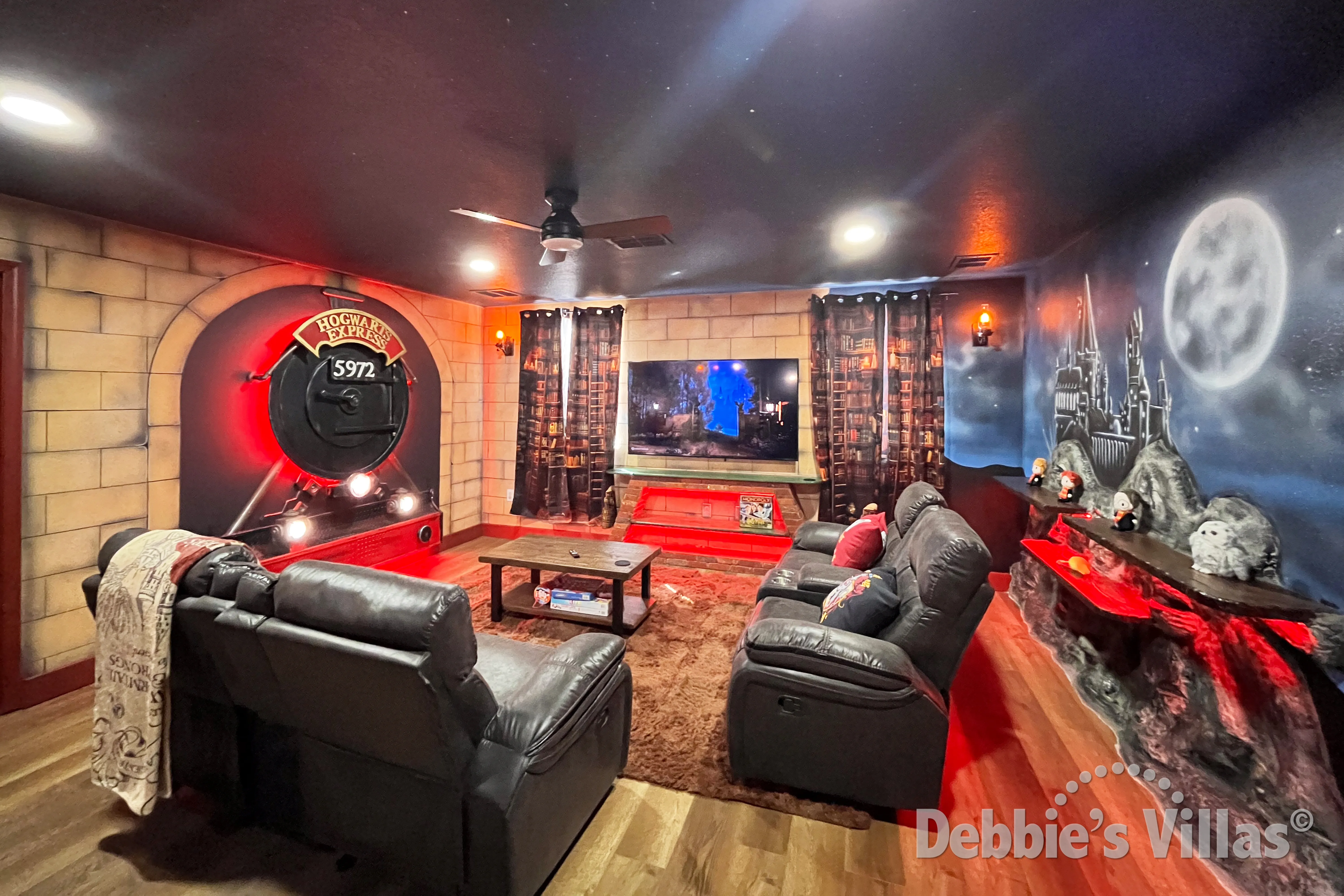 Harry Potter-theme in the upstairs lounge in this Davenport vacation villa