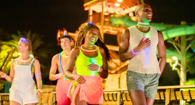 Ready, Steady, Glow! Aquatica’s Summer Bonus