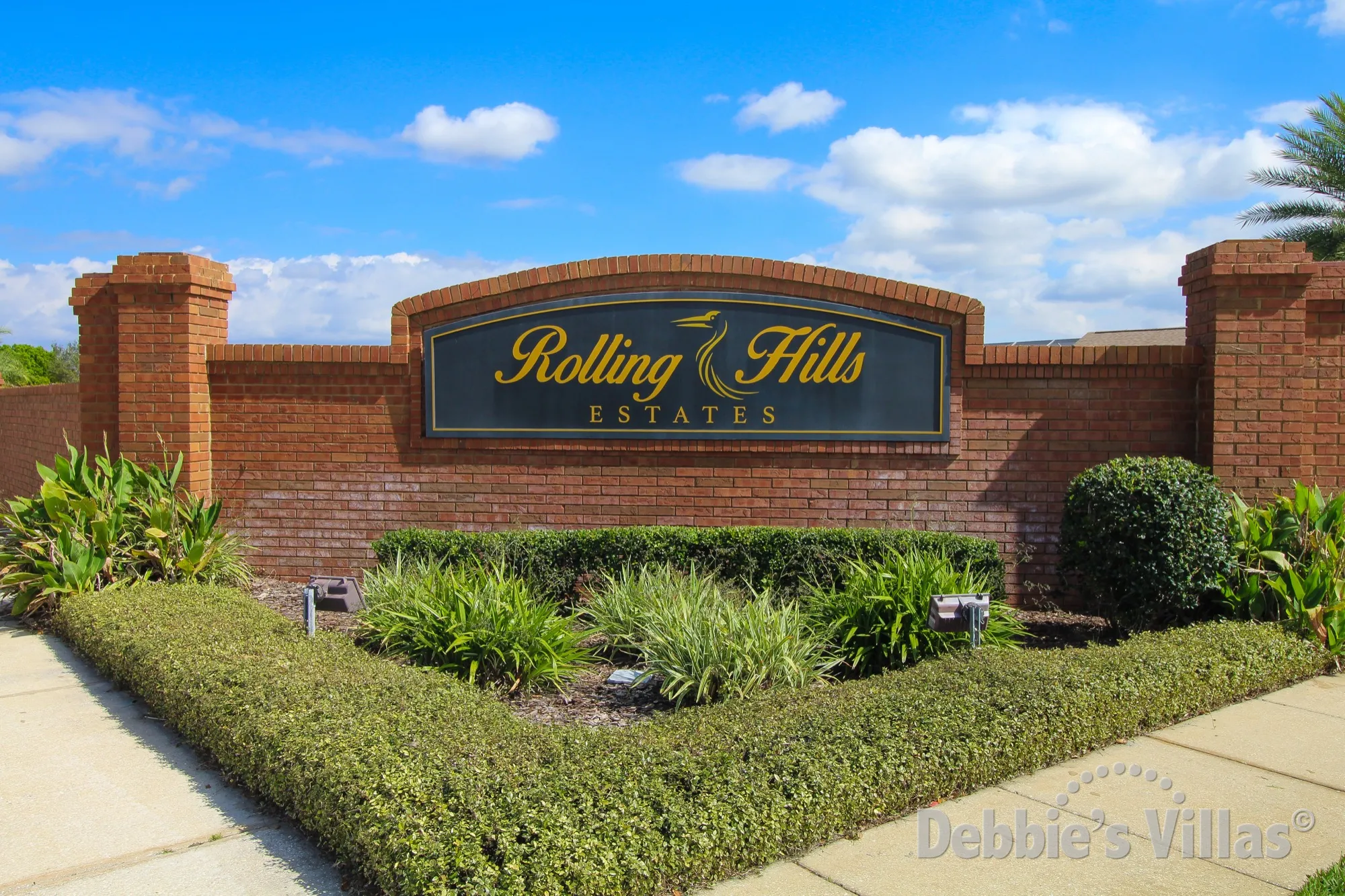 Rolling Hills, a Kissimmee community close to Disney World with a range of private villas to rent