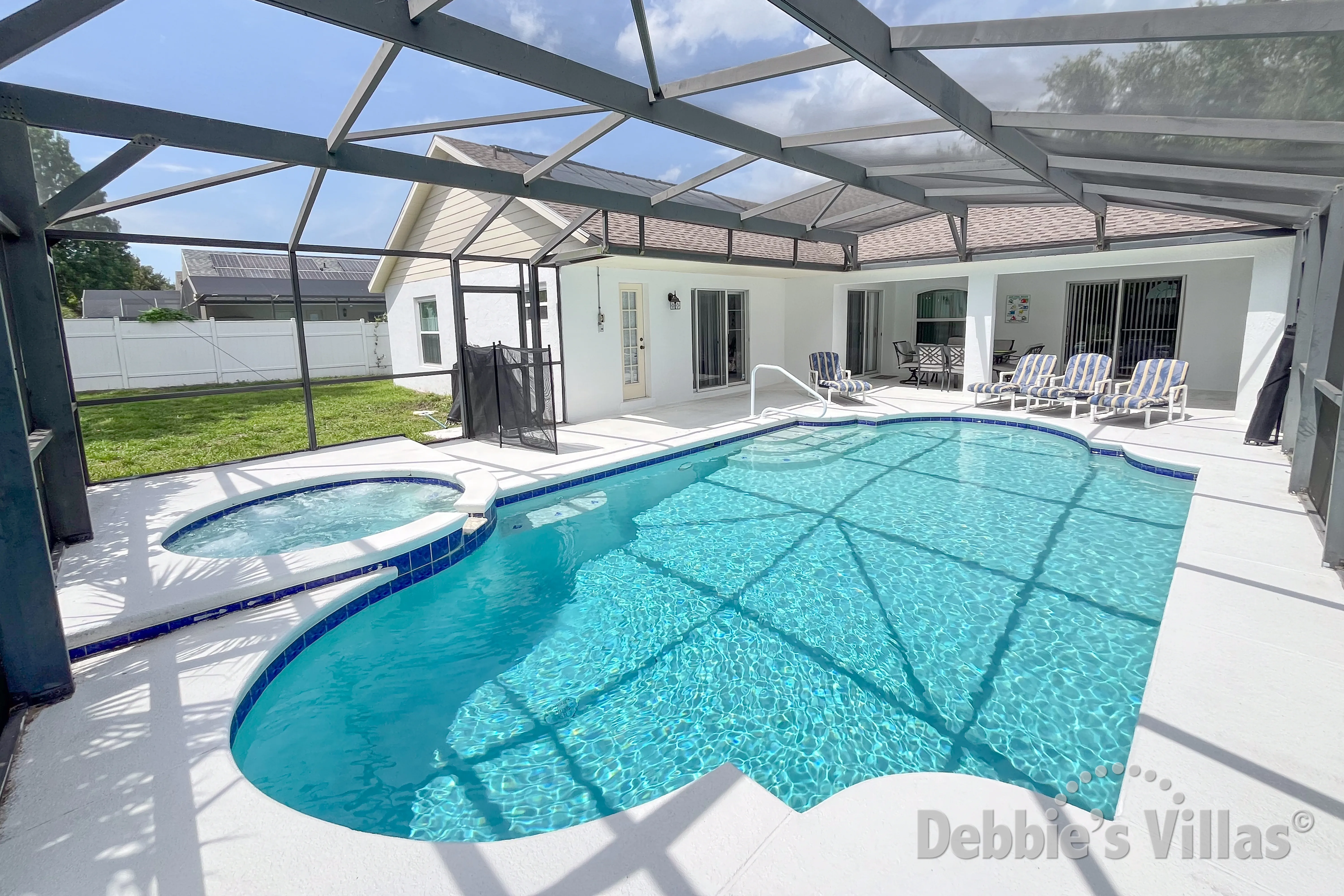 Your whole family will love spending time at the west-facing private pool and spa 